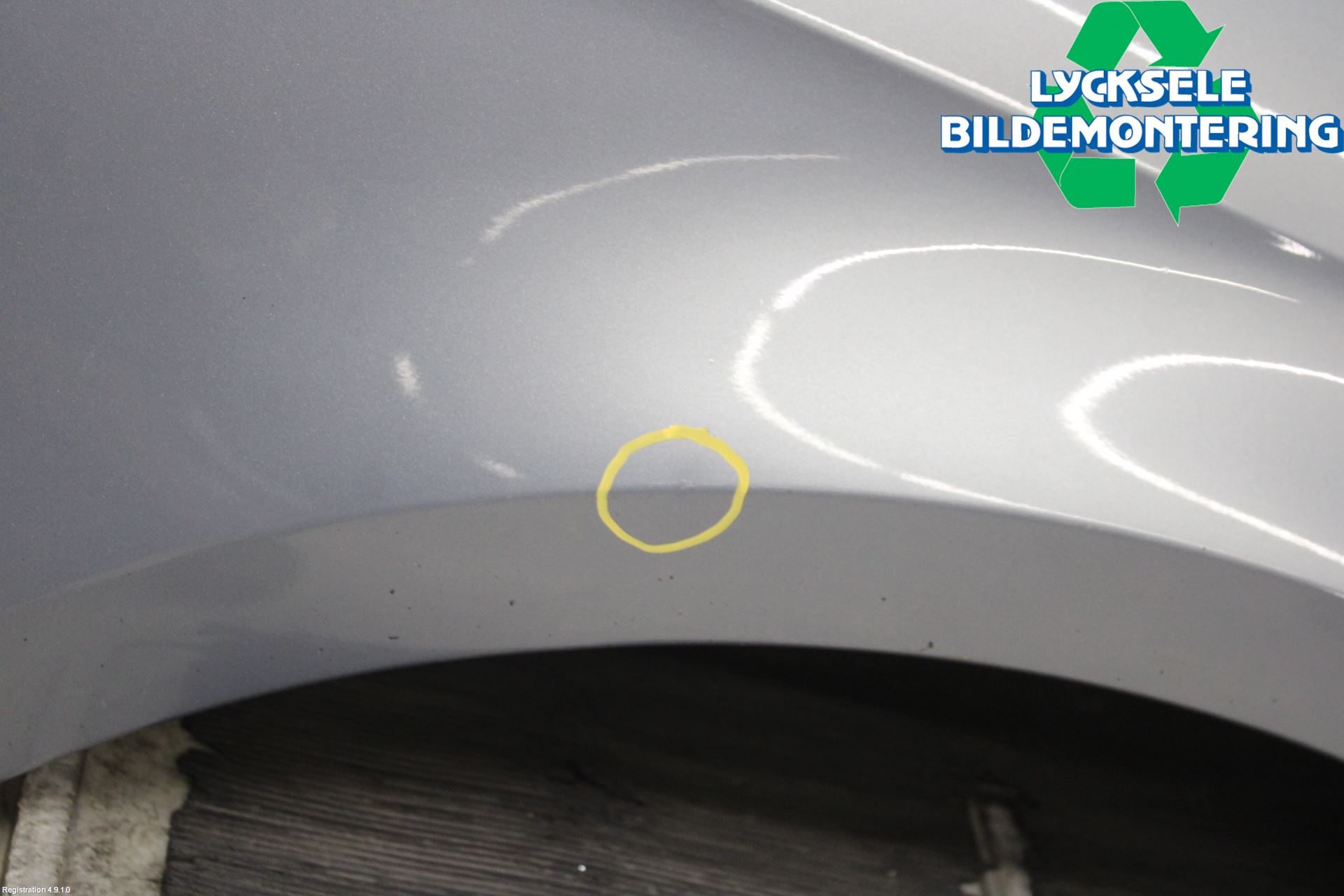 Volkswagen VW PASSAT 11-14 Skärm Fram Höger