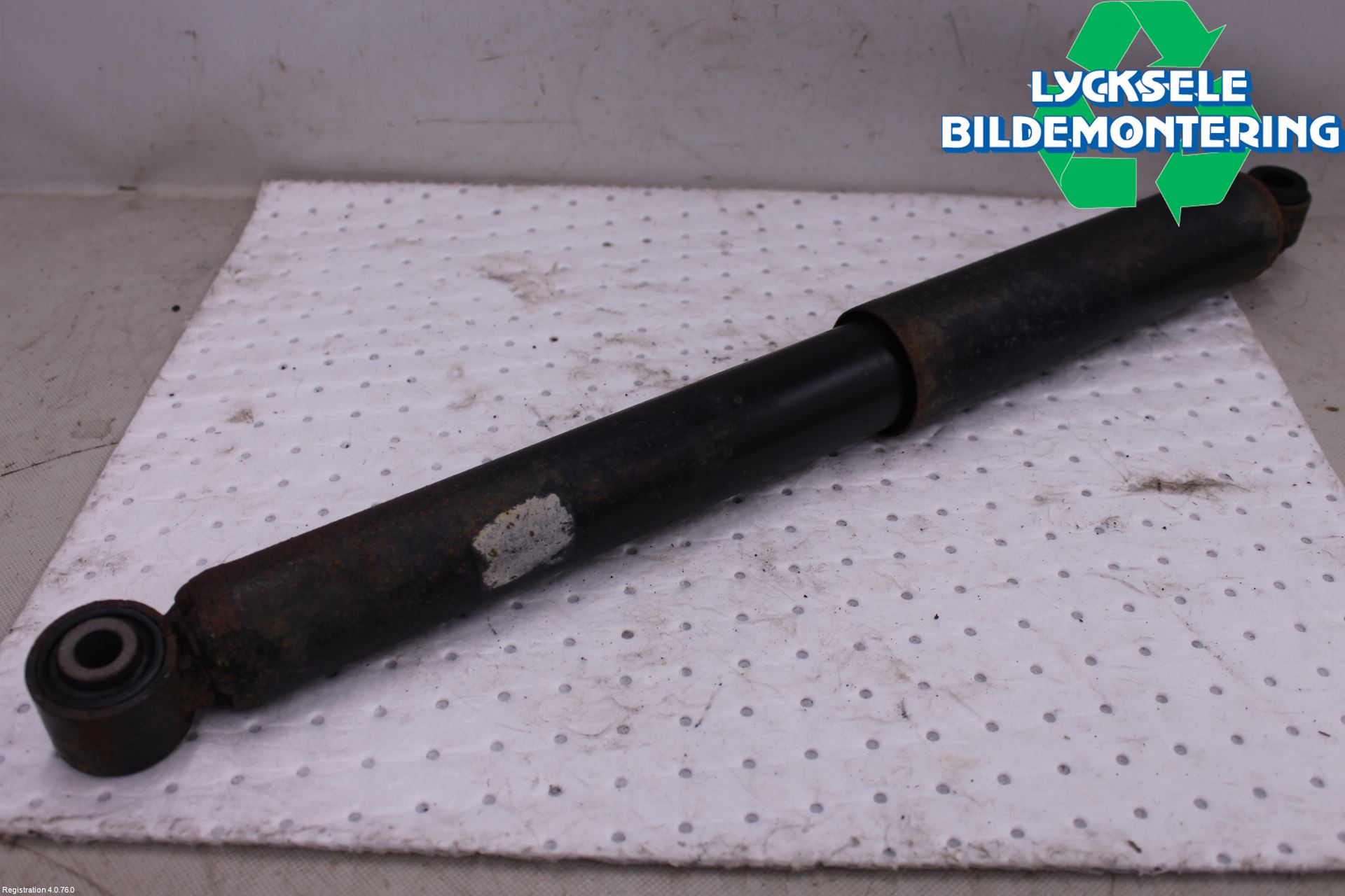 Nissan NAVARA, TREK-1 17-21 Stötdämpare Bak