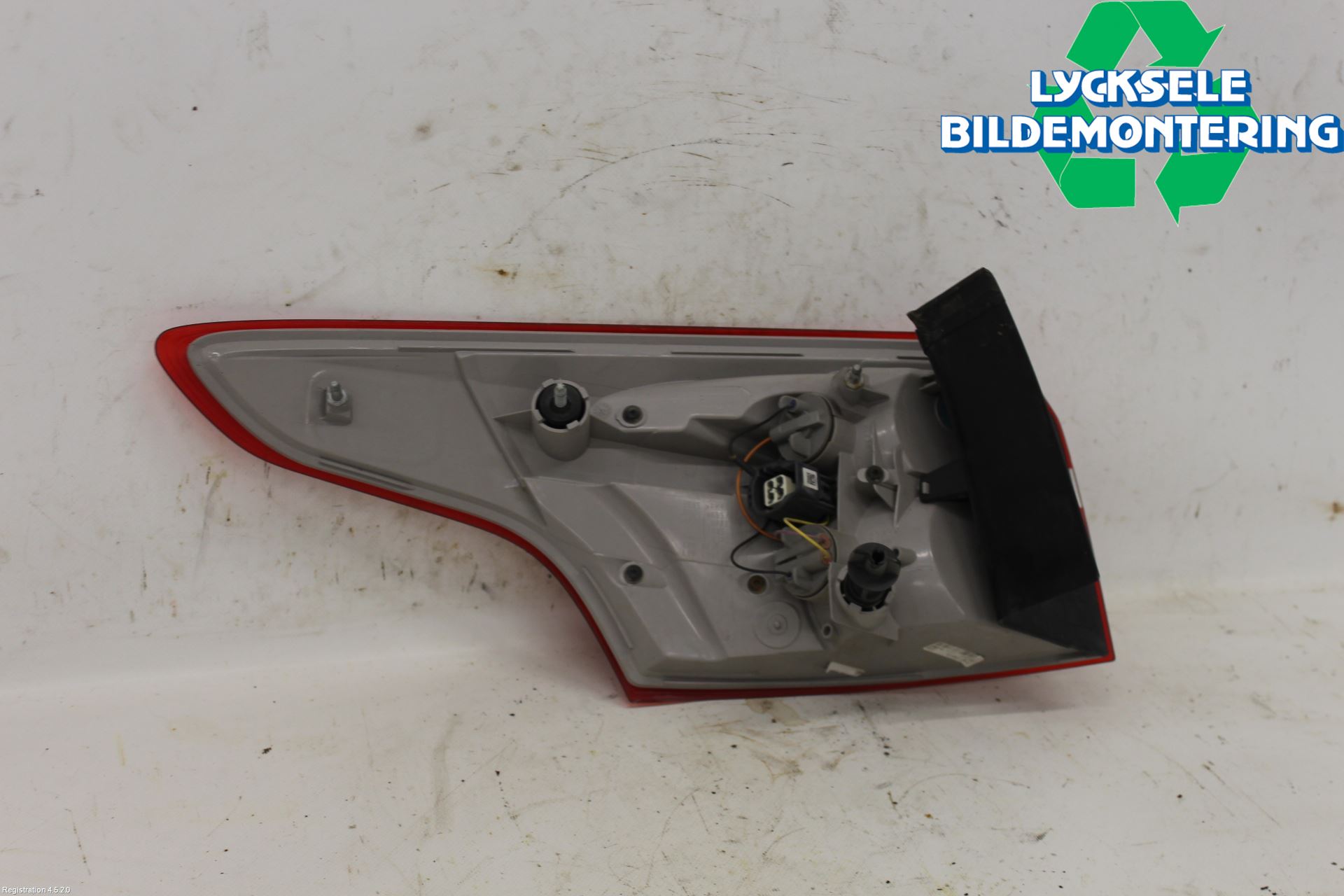 Ford FOCUS 15-18 Bakljus Höger