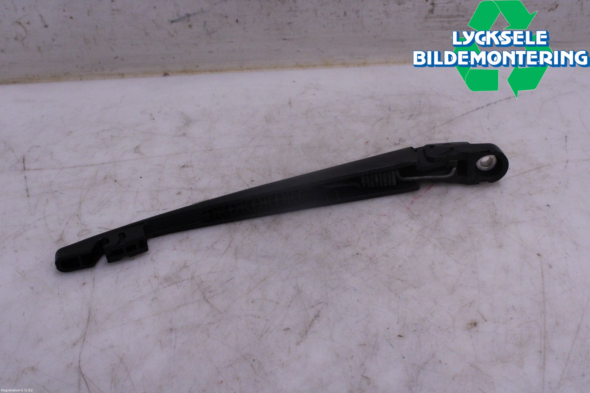 Subaru OUTBACK 10-15 Torkararm-Bakruta