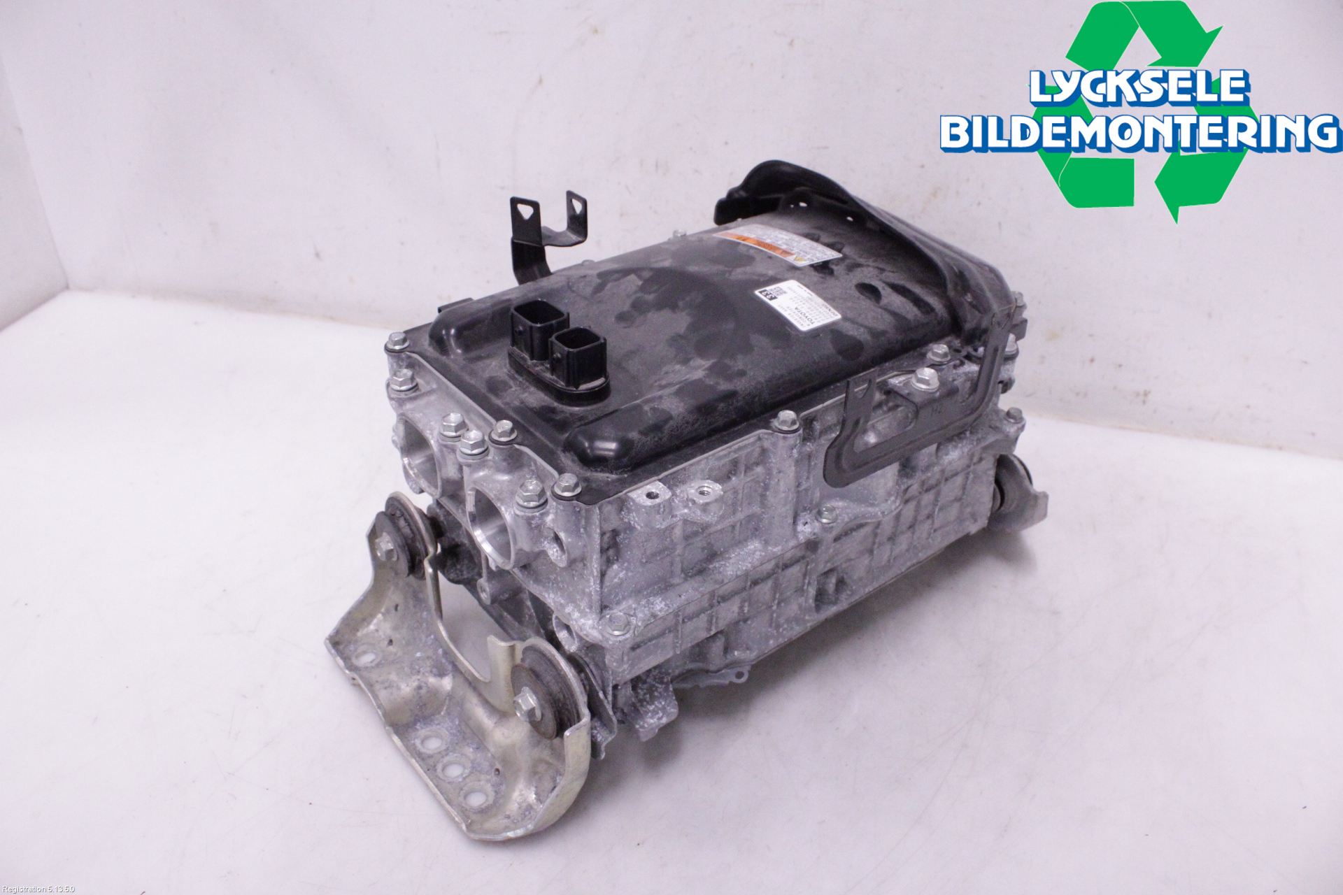 Toyota YARIS CROSS XP21 21- Hybridconverter