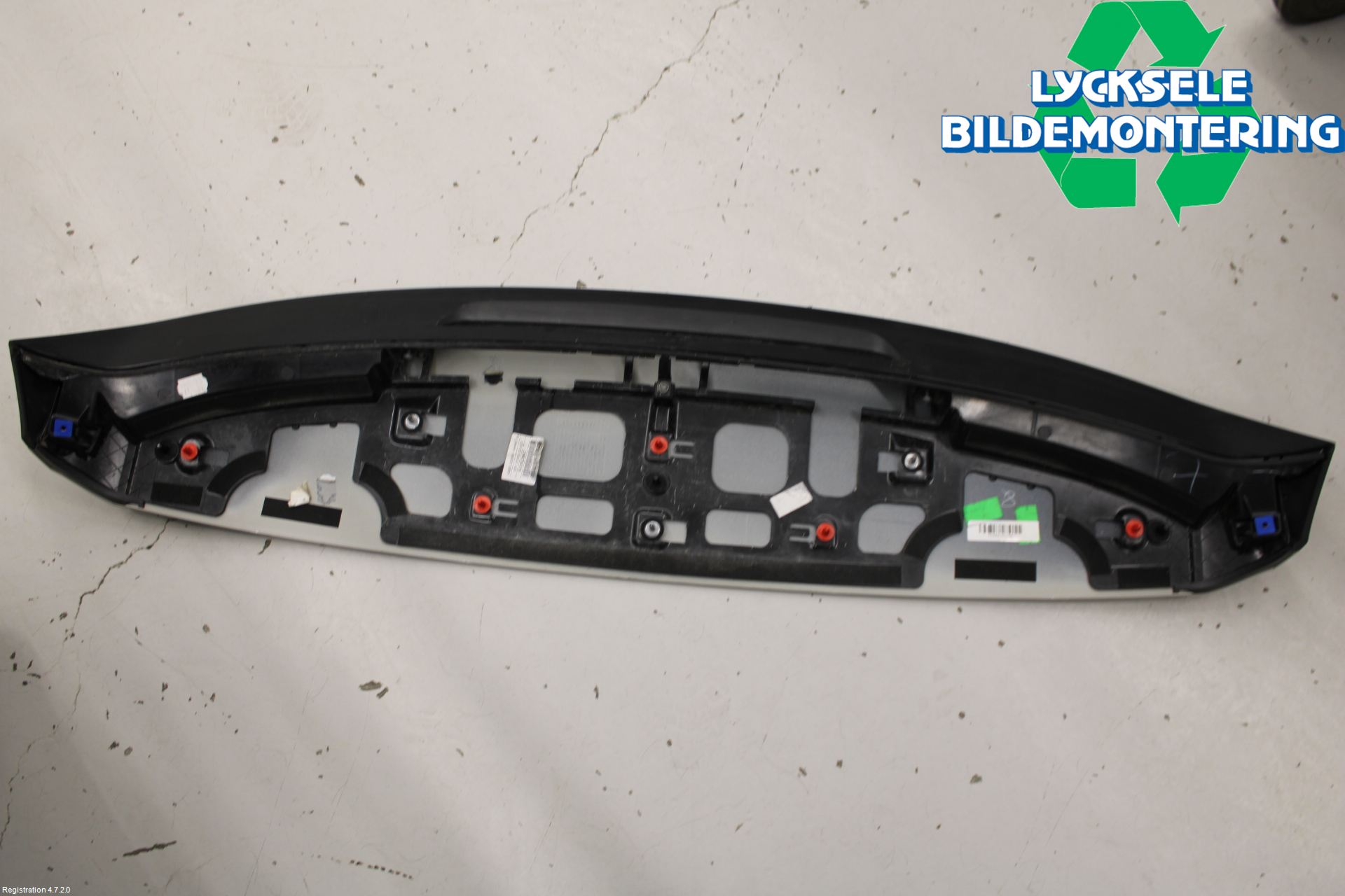 Volkswagen VW T-ROC 18- Spoiler Baklucka