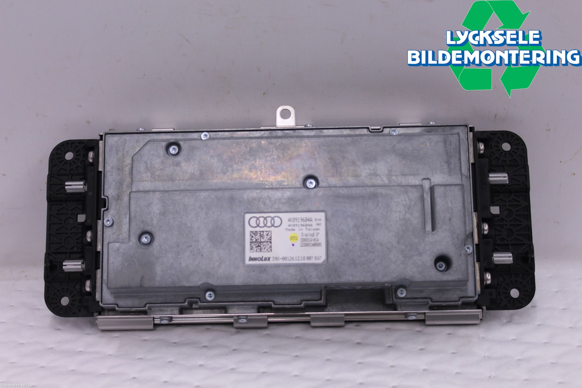 Audi A6 F2/C8 19- Bildskärm