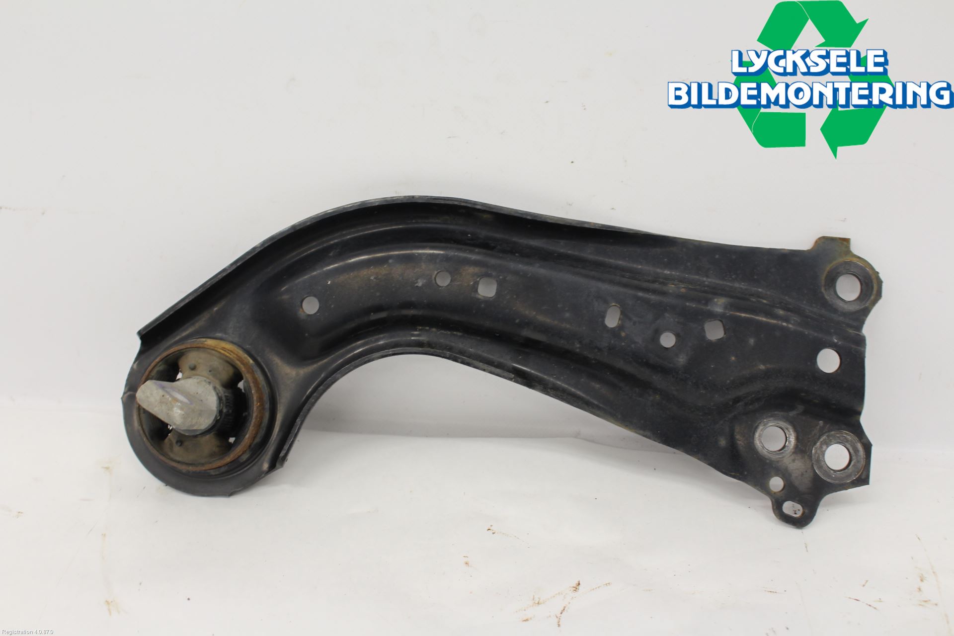 Toyota RAV4 19- Bärarm Bak Vänster