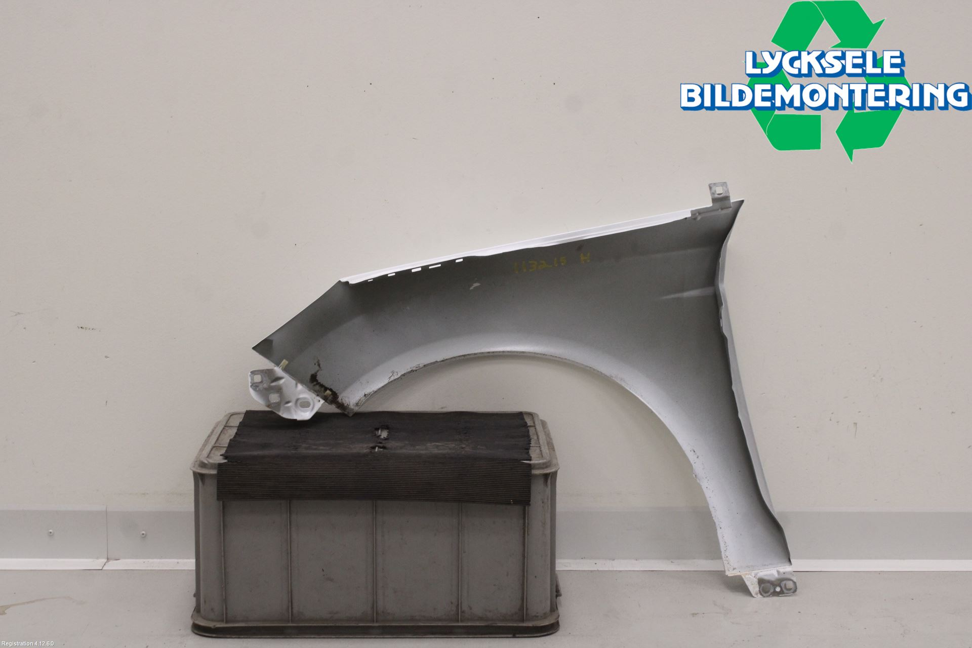 Ford FOCUS 15-18 Skärm Fram Höger