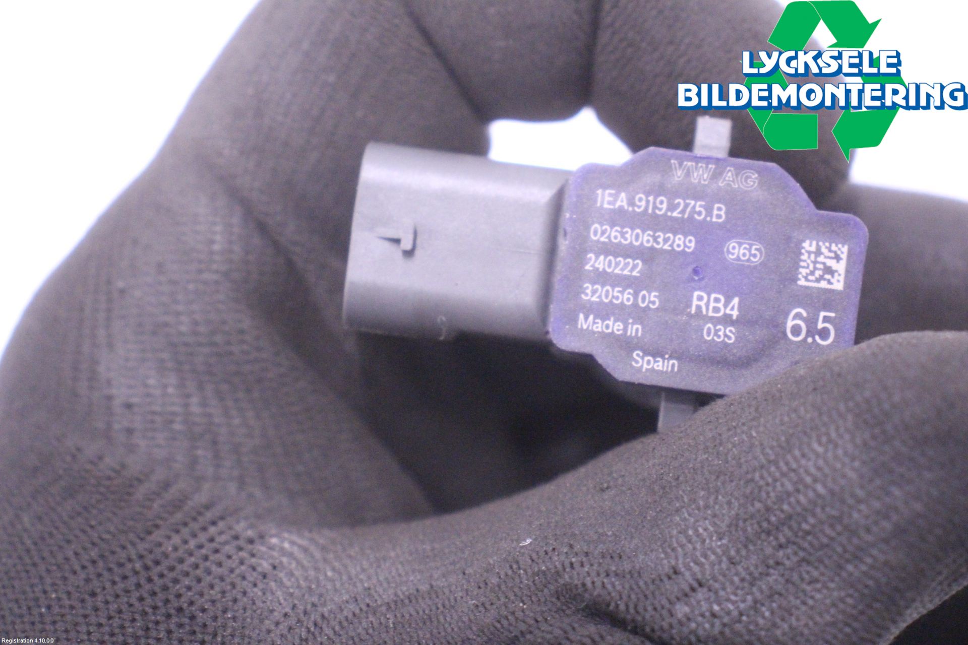 Skoda ENYAQ iV 21- Parkeringshjälp Backsensor