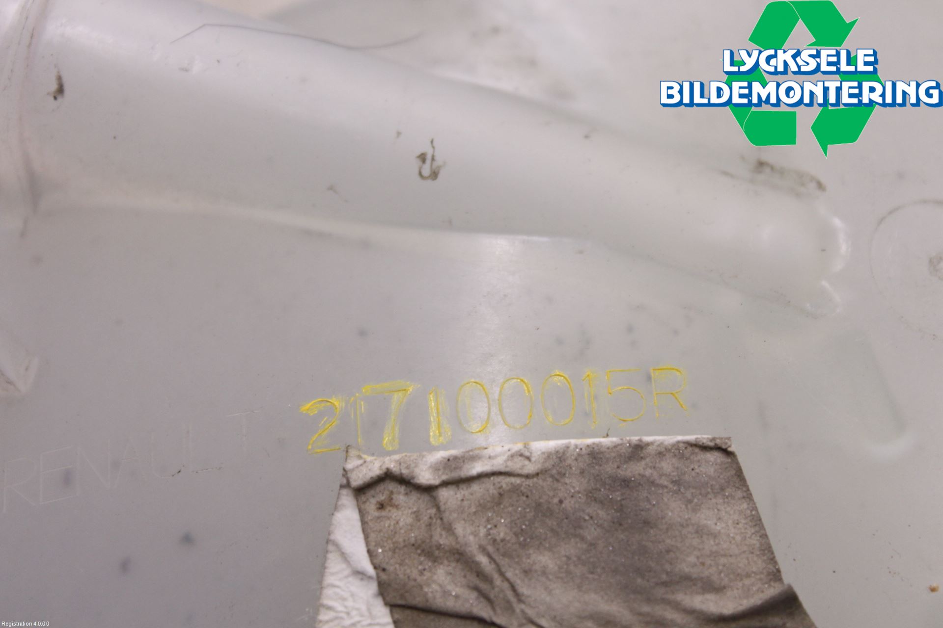 Nissan NV400 12-24 Expansionstank