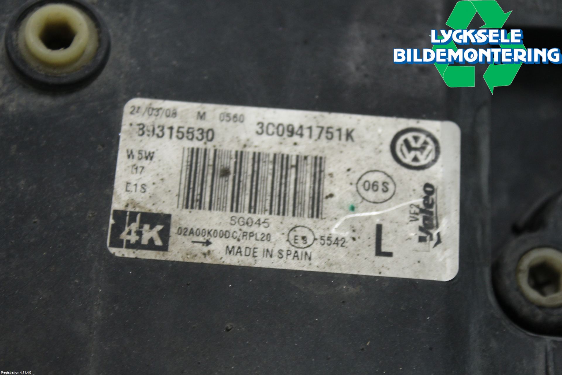 Volkswagen VW PASSAT 05-11 Strålkastare Vänster