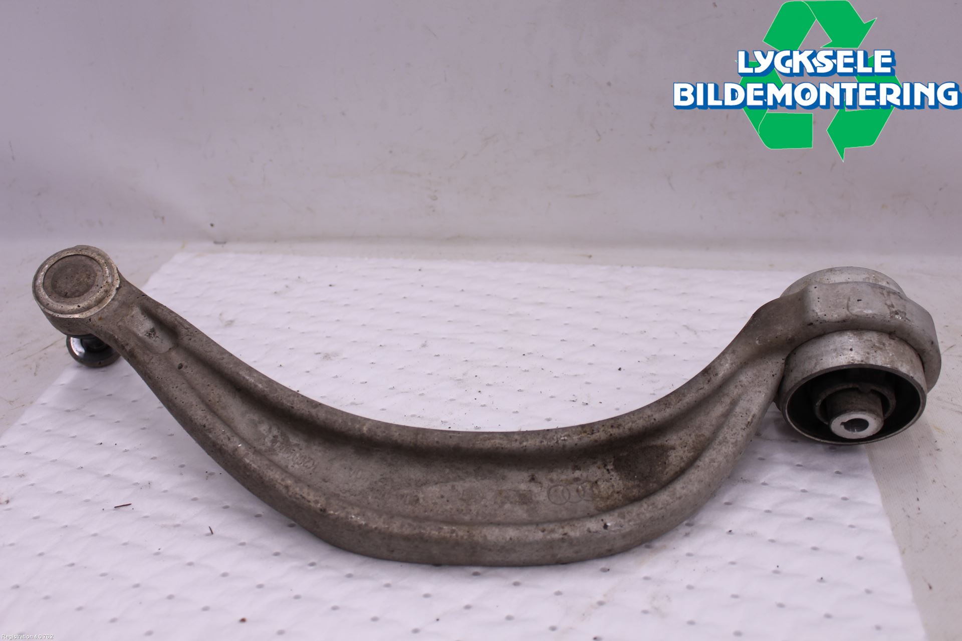 Audi A6 F2/C8 19- Bärarm Fram Undre Hö