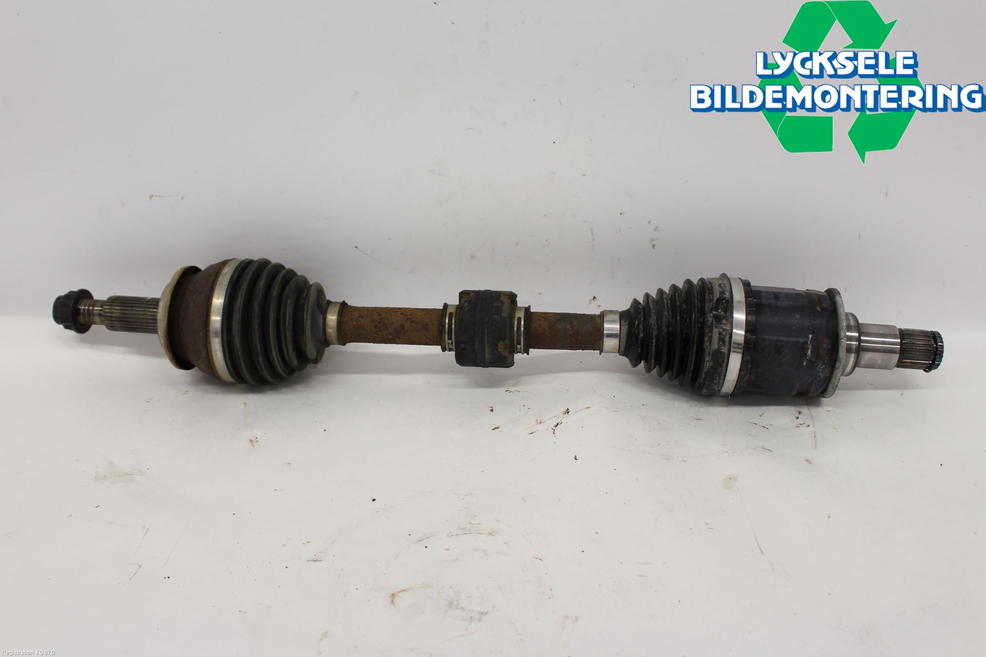 Toyota RAV4 19- Drivaxel Fram Vänster