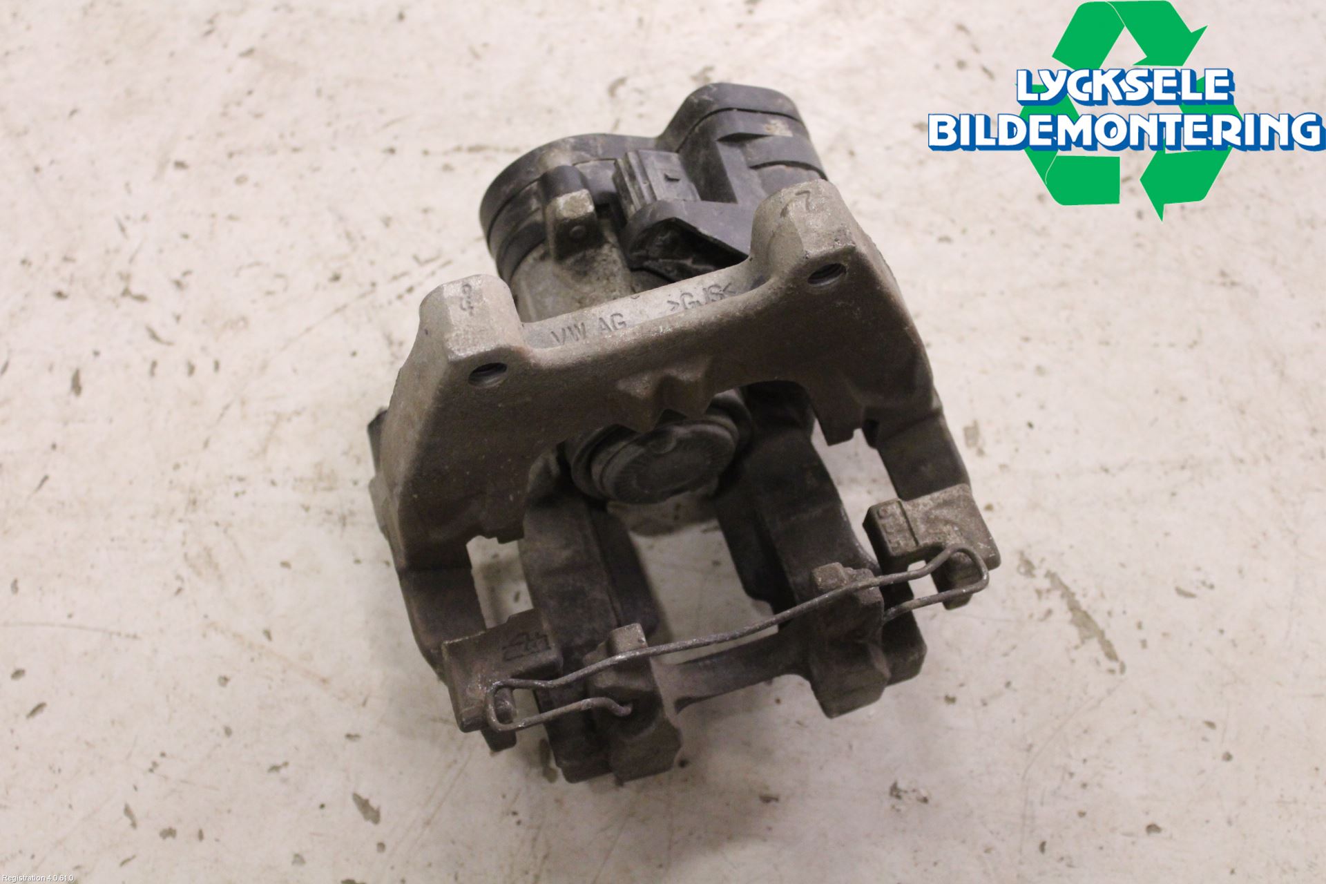 Volkswagen VW PASSAT 15-19 Bromsok Bak Höger