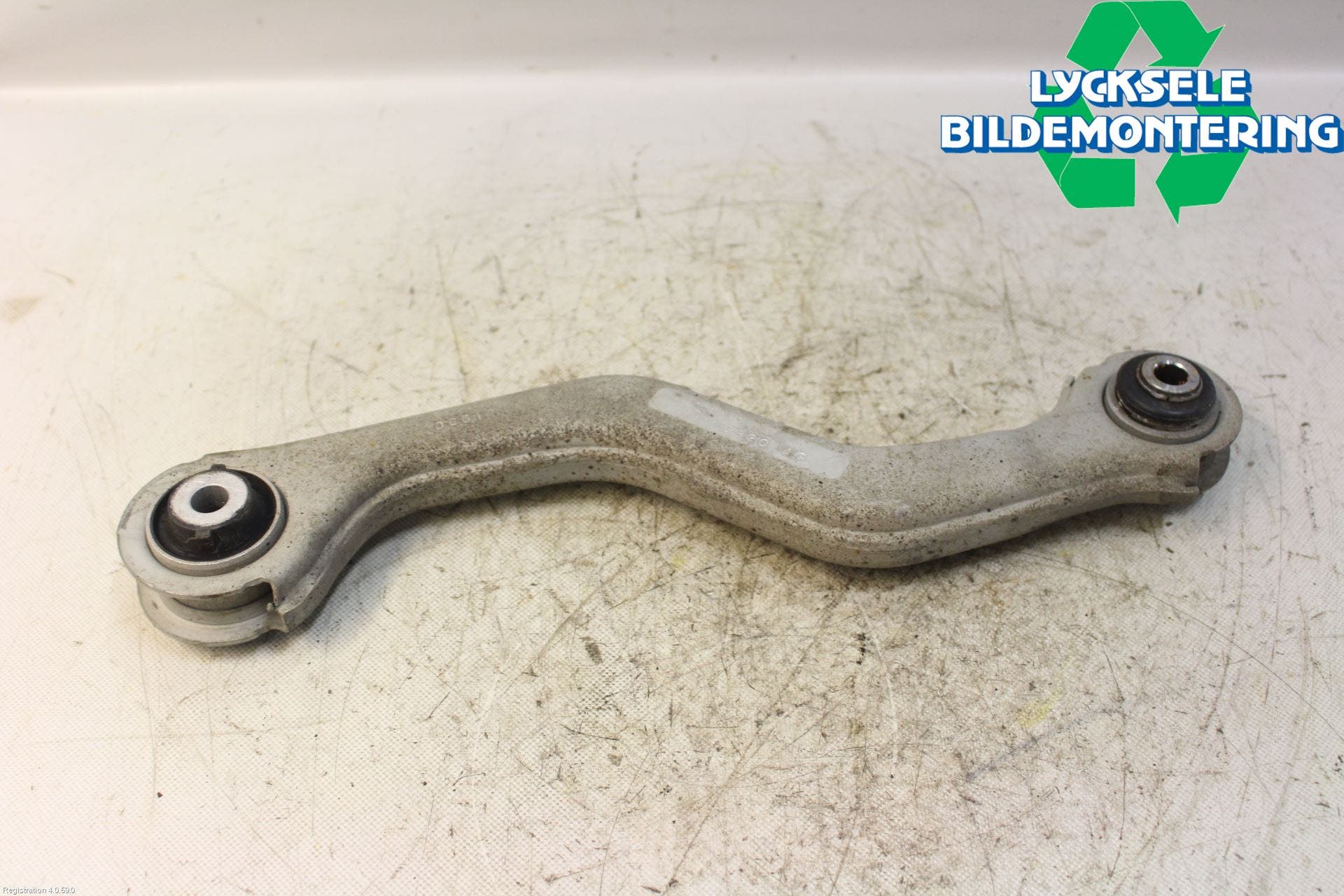 Opel INSIGNIA 17- Bärarm Bak Höger