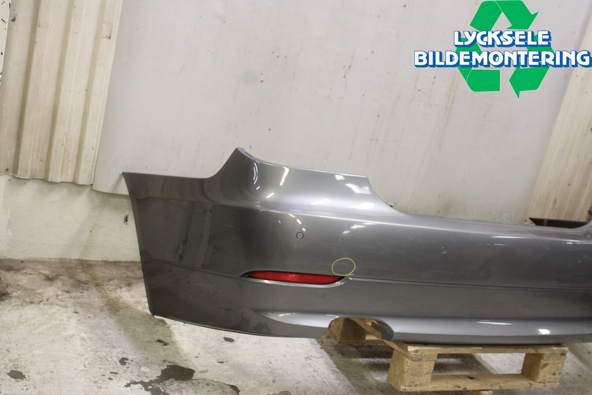 BMW 5 E60/61 Sed/Tou 02-10 Stötfångarbeklädnad Bak
