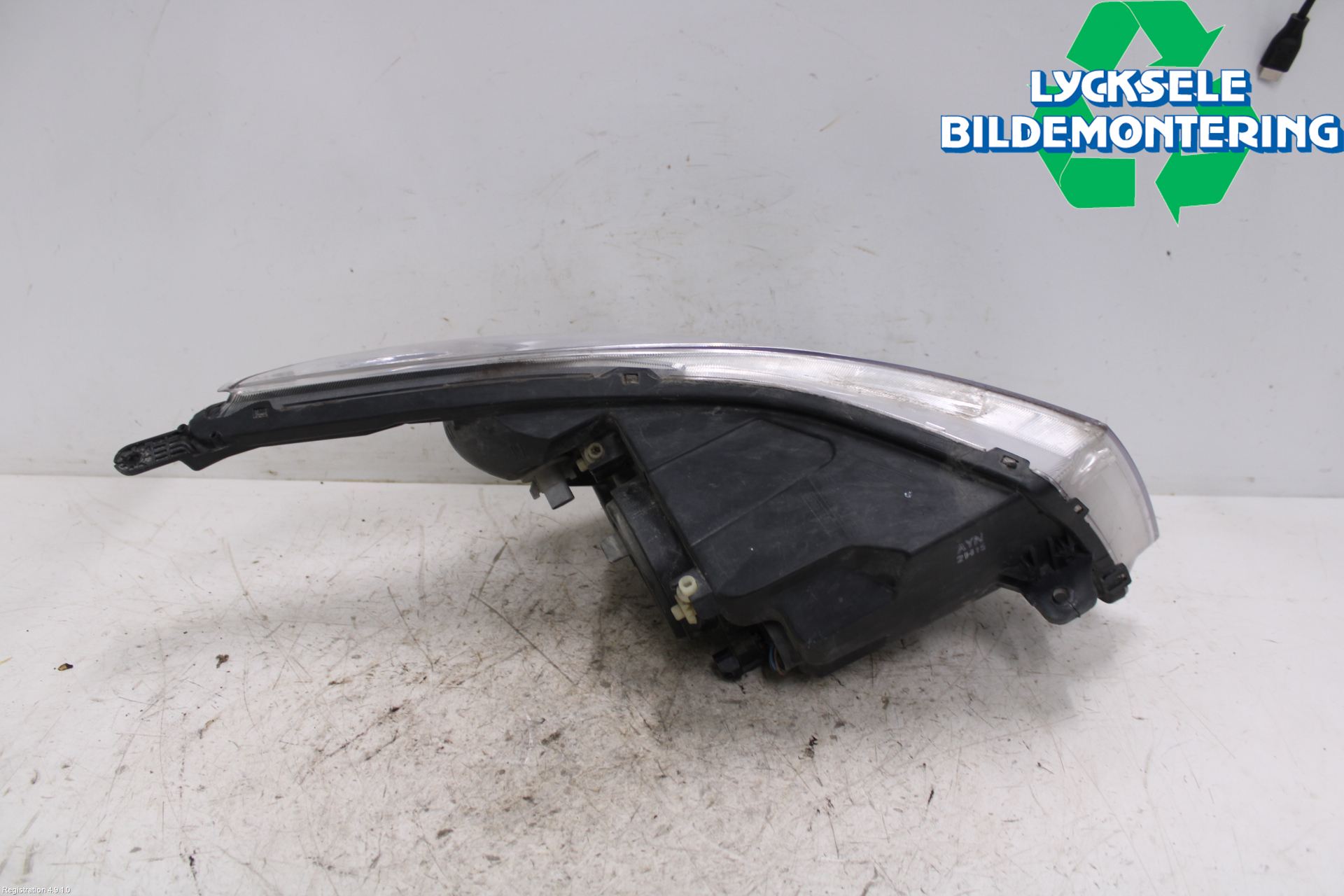 GM CHEVROLET CRUZE Strålkastare Vänster