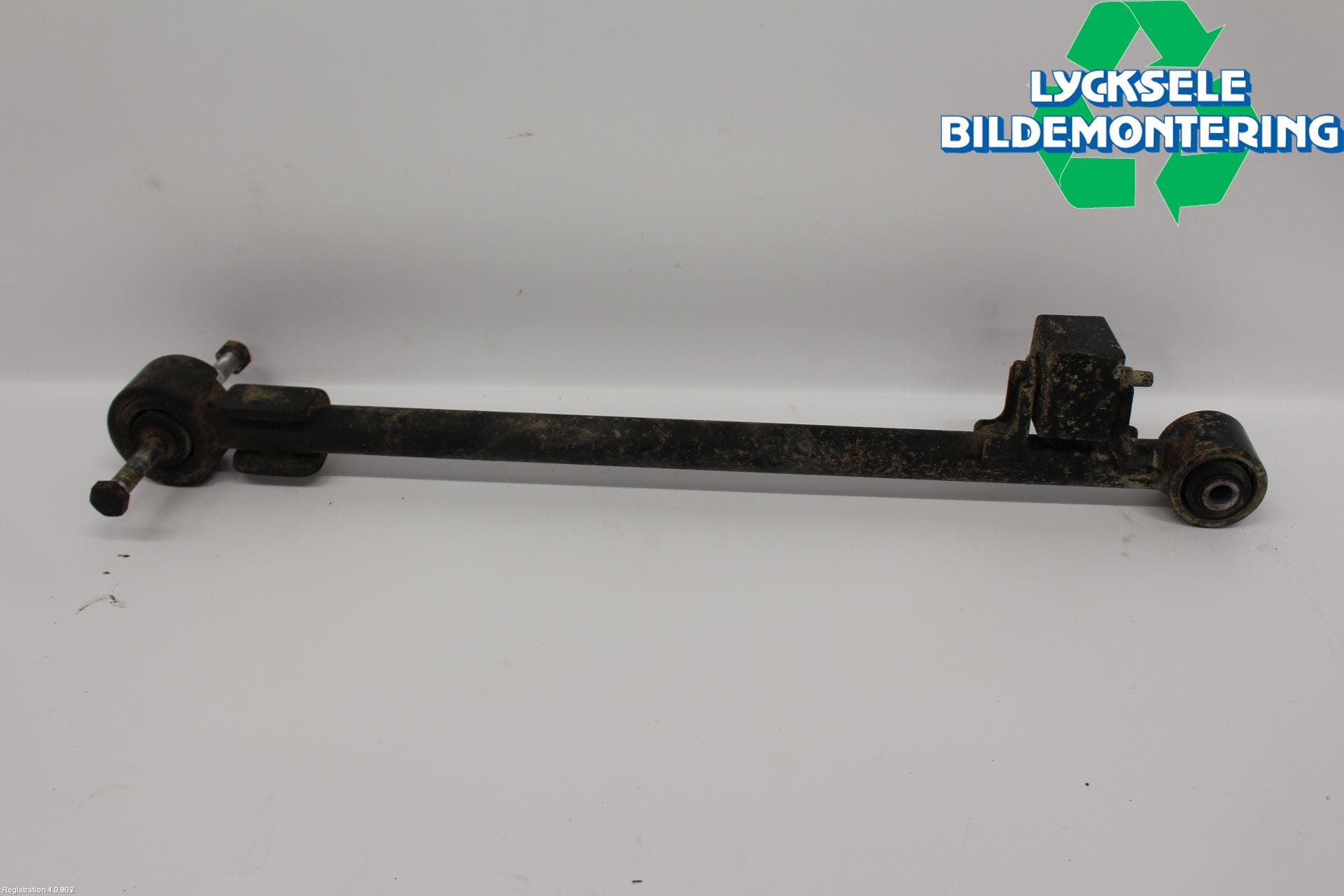 Nissan PATROL Bärarm Bak Vänster