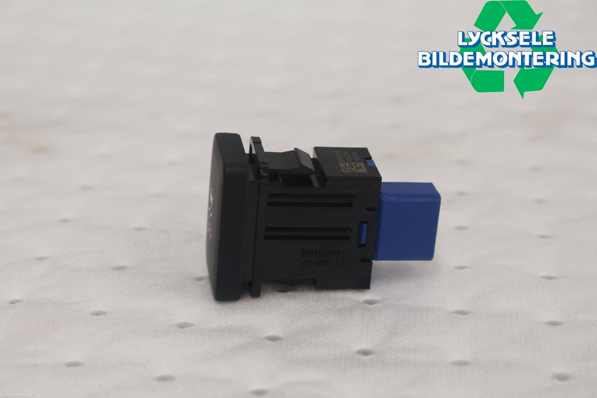 Mitsubishi OUTLANDER 13-21 Strömställare Antisladd