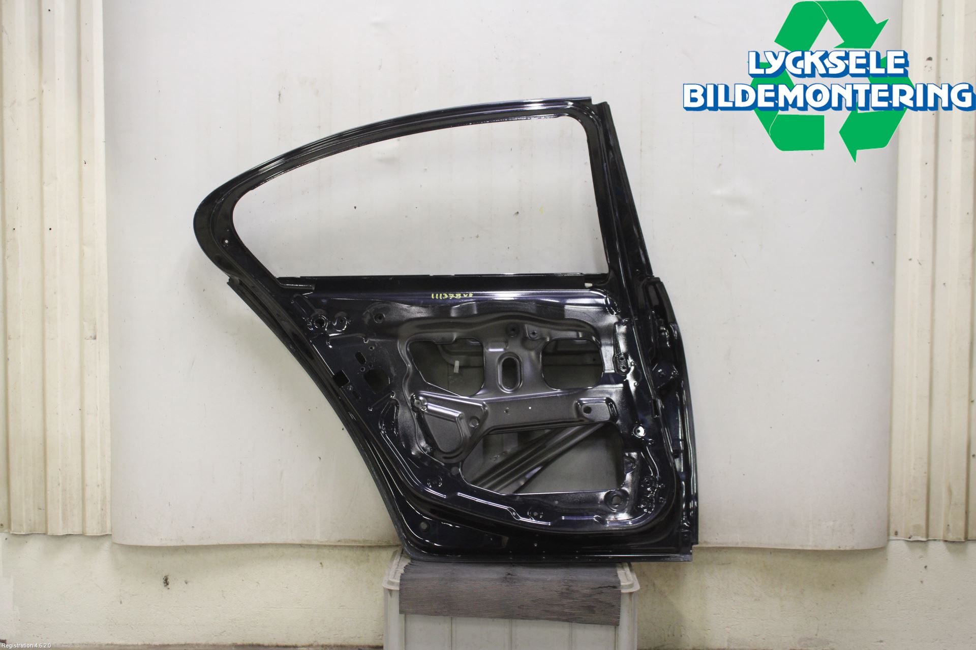 BMW 5 F10/F11/F18 09-17 Dörr Bak Vänster
