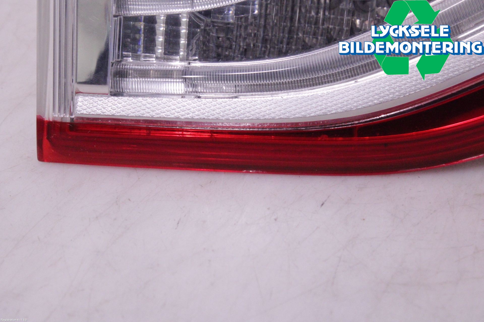 Ford KUGA 13-16 Bakljus Lucka Vä