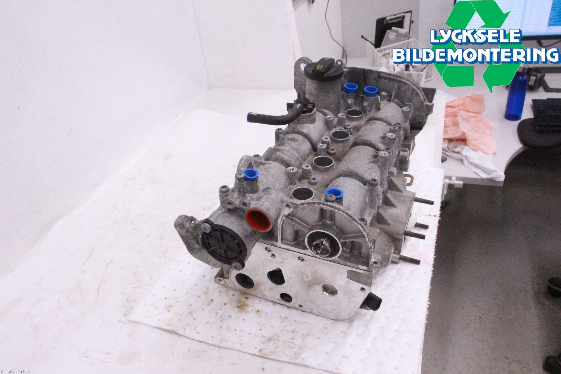 Volkswagen VW PASSAT 20-24 Topplock Bensin