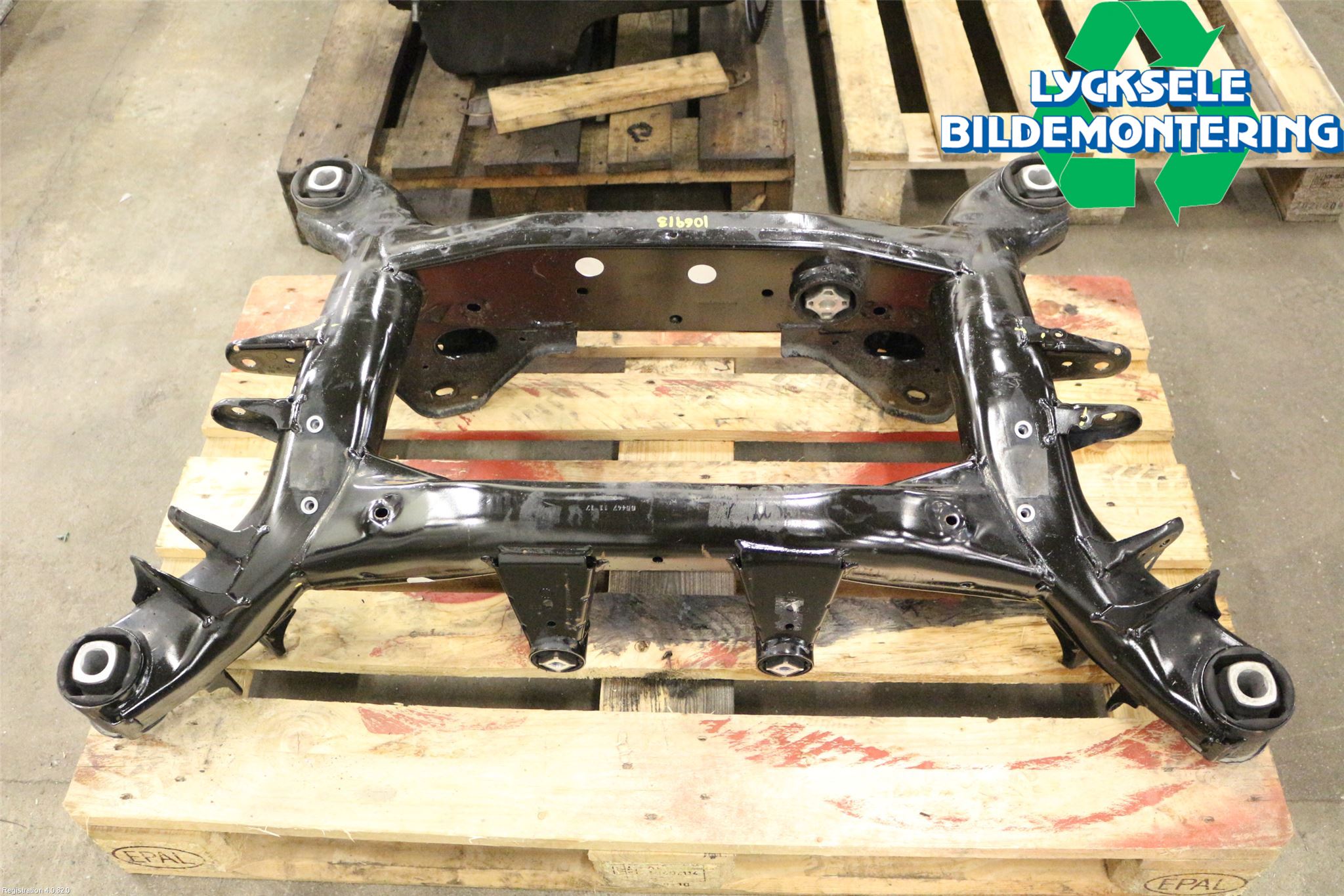 BMW X4 F26 14-18 Bakaxelbalk