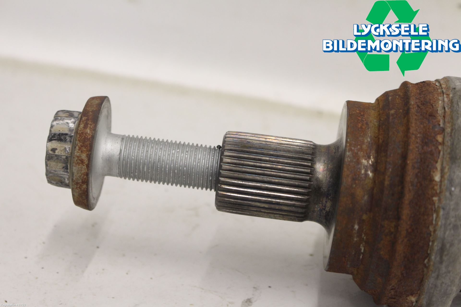 Skoda OCTAVIA (5E) 13-20 Drivaxel Bak Vänster
