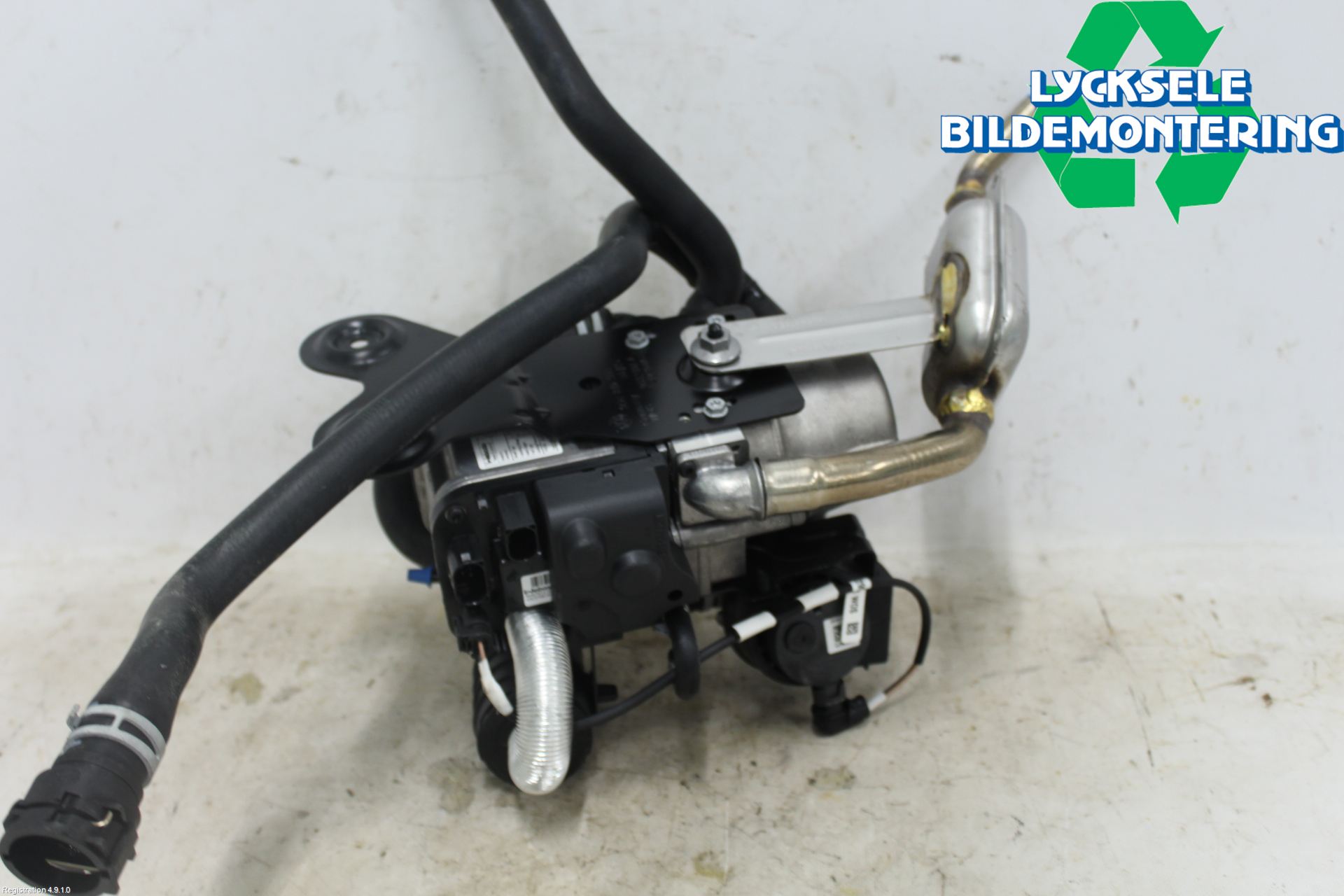 Audi Q3 F3 19- Bensinvärmare