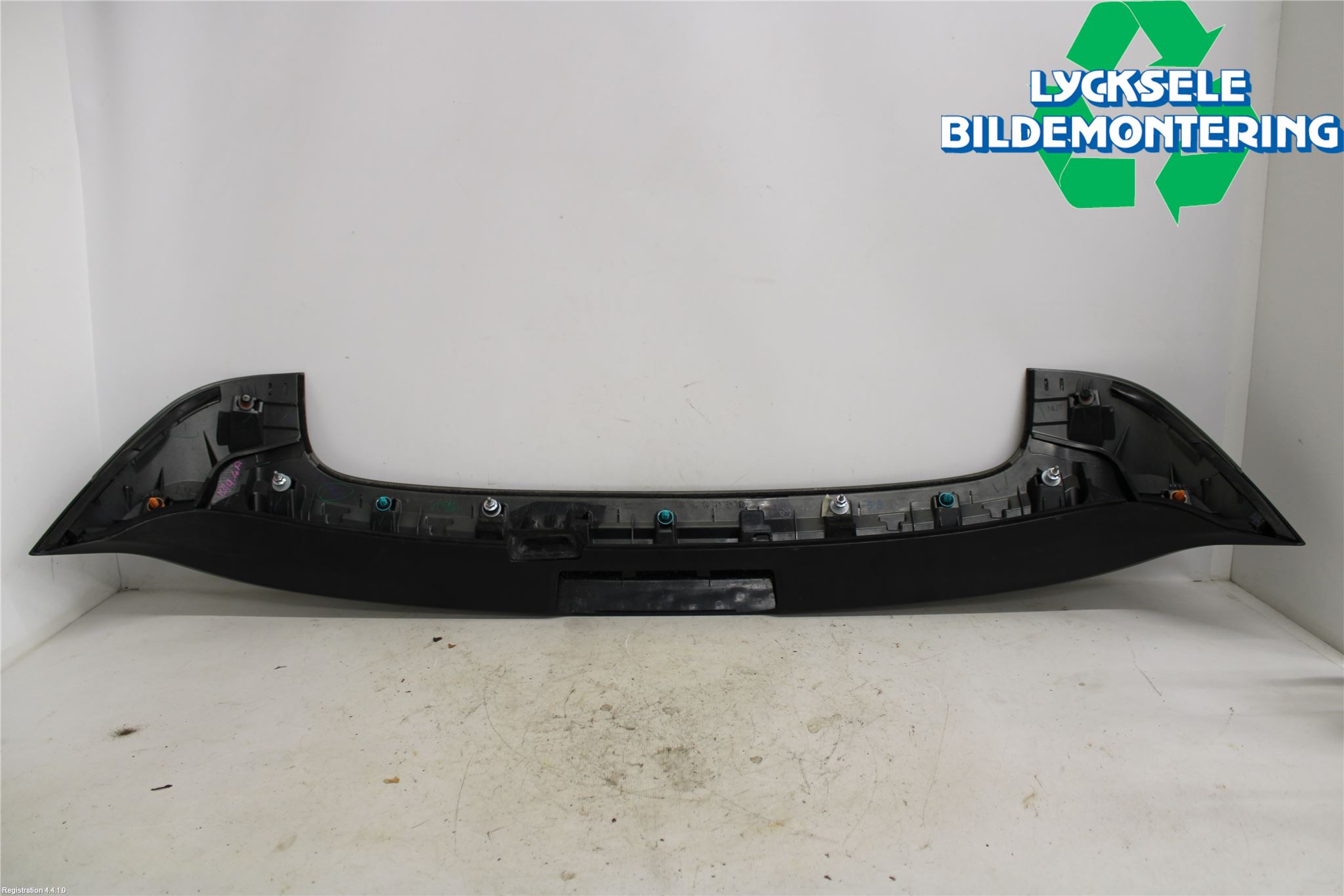 Subaru OUTBACK 15-20 Spoiler Baklucka