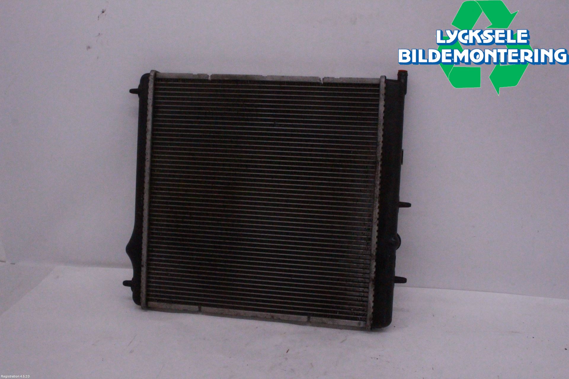 Peugeot 208 12-15 Kylare Man