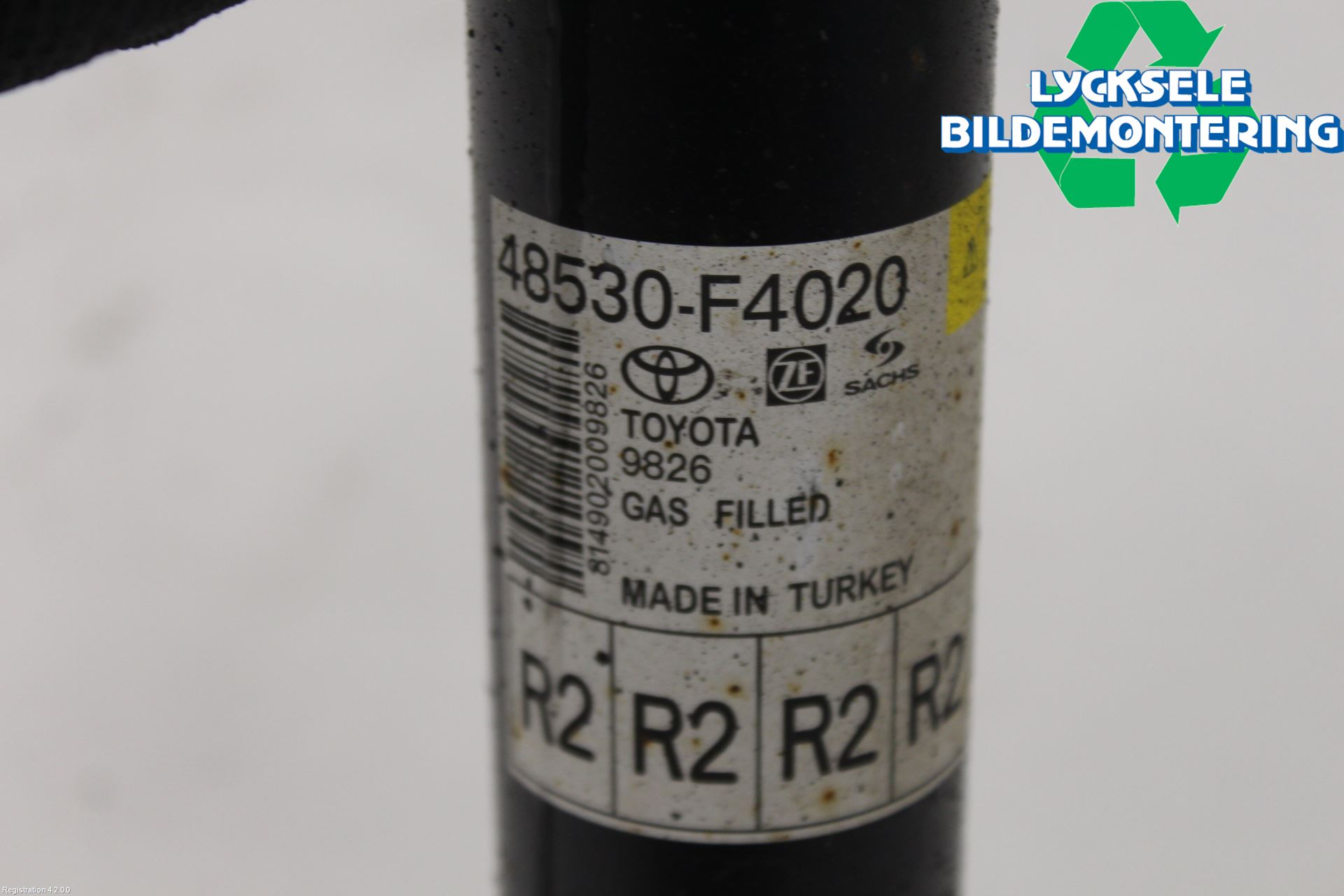 Toyota C-HR 16-23 Stötdämpare Bak