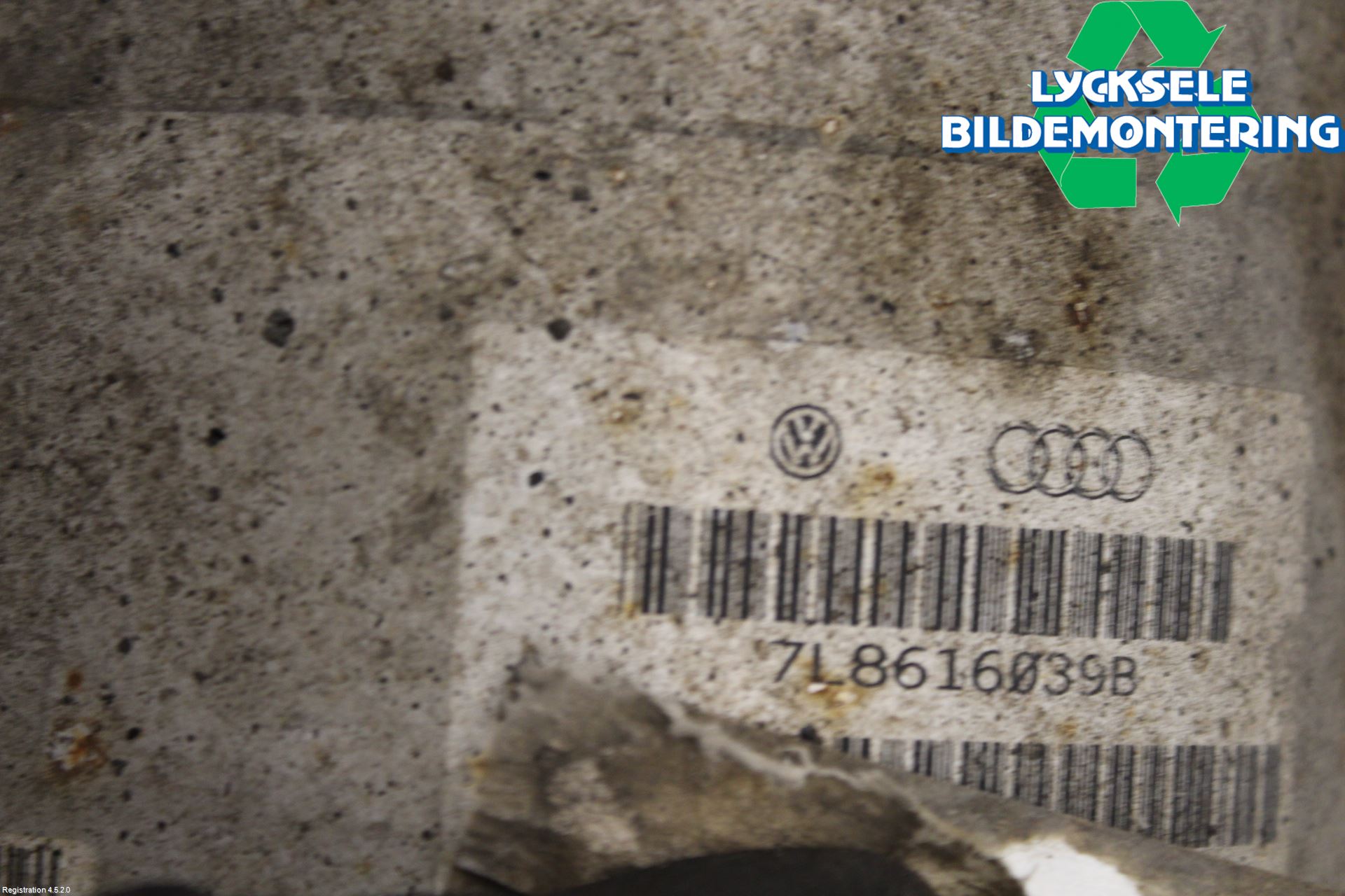 Audi Q7/SQ7 Fjäderben Fram Vänster