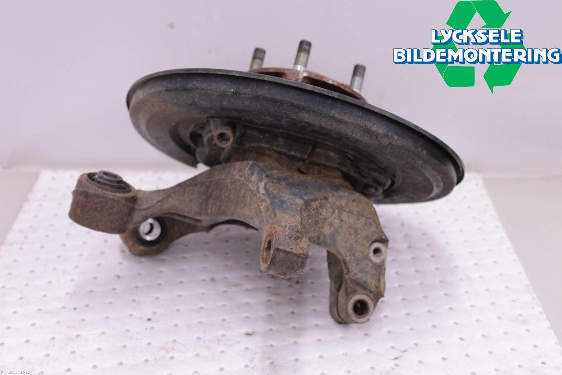 Subaru OUTBACK 10-15 Hjullagerhus-Spindel Hö B