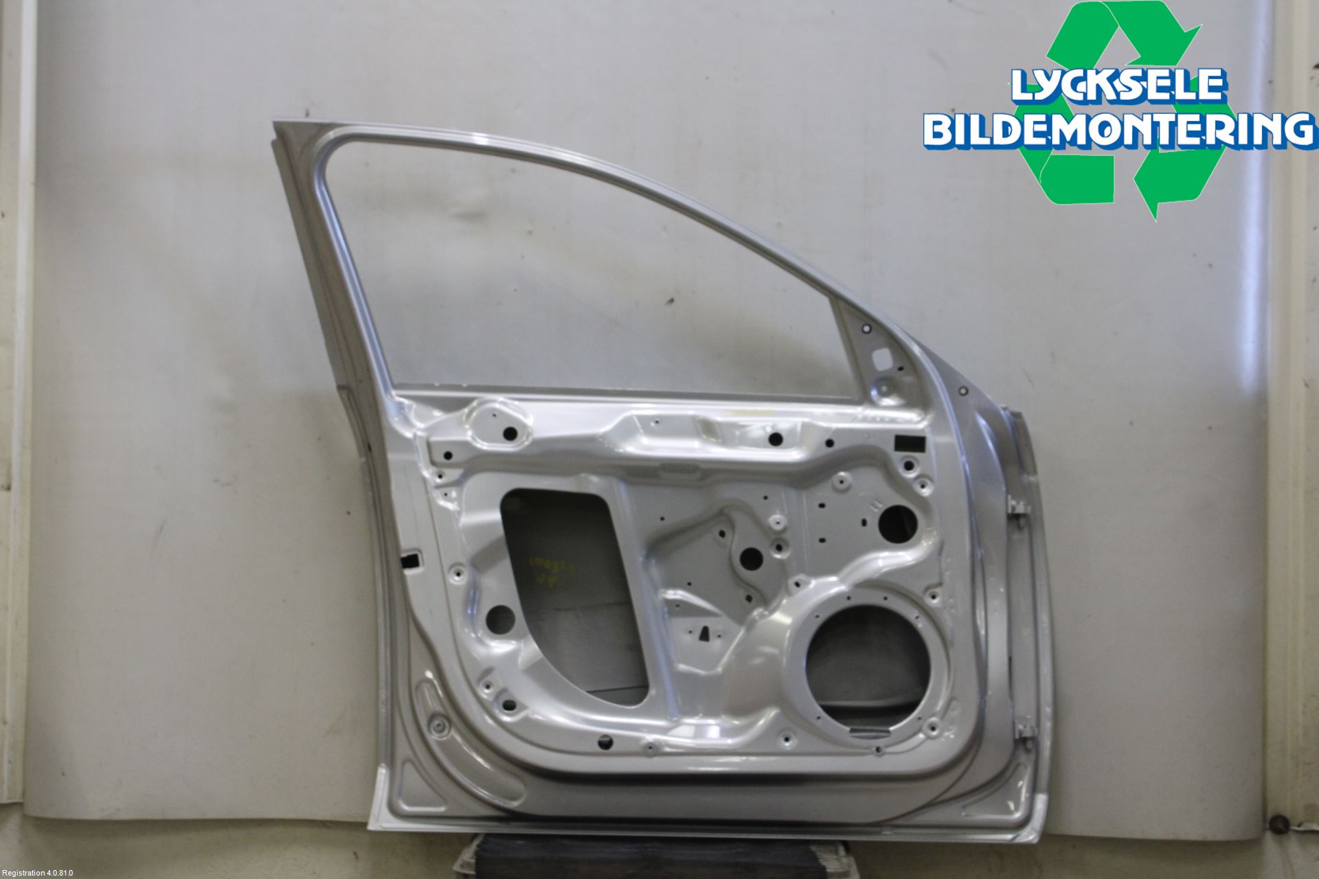 Audi A4/S4 08-11 Dörr Fram Vänster