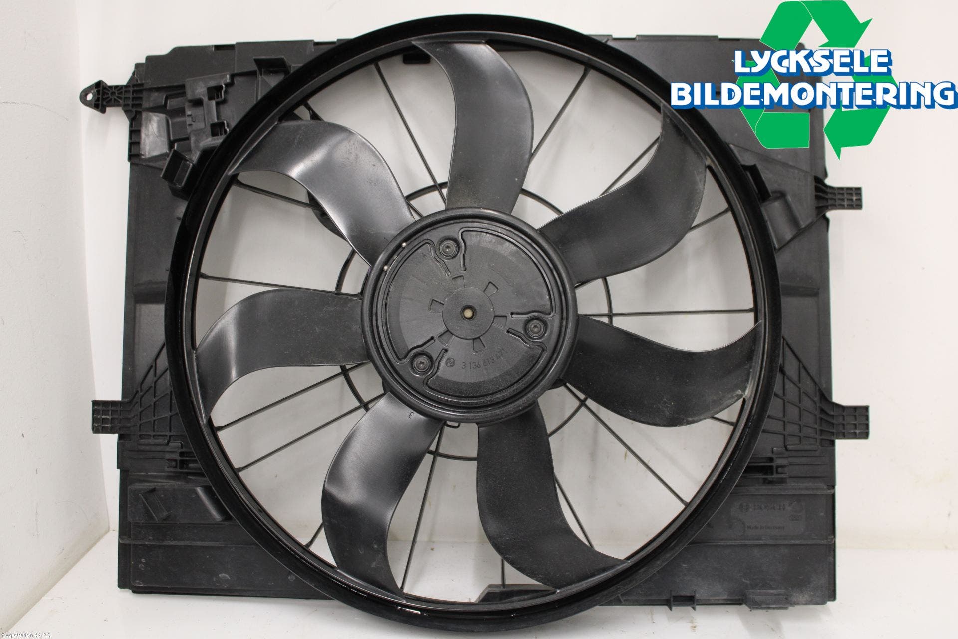 Mercedes-Benz MB E-KLASS (W213) 16-23 Kylfläkt El