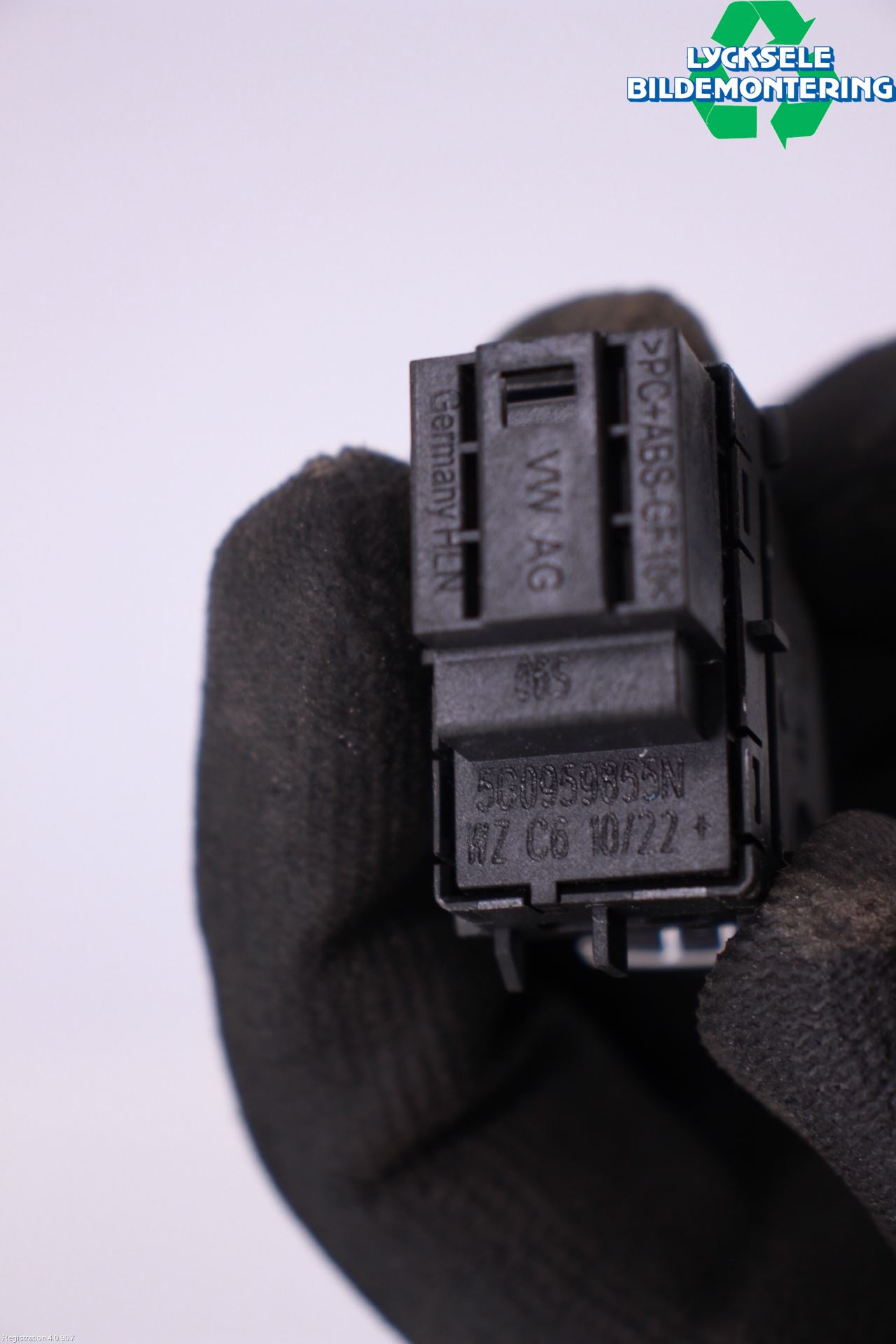 Volkswagen VW PASSAT 20-24 Strömställare Elhiss