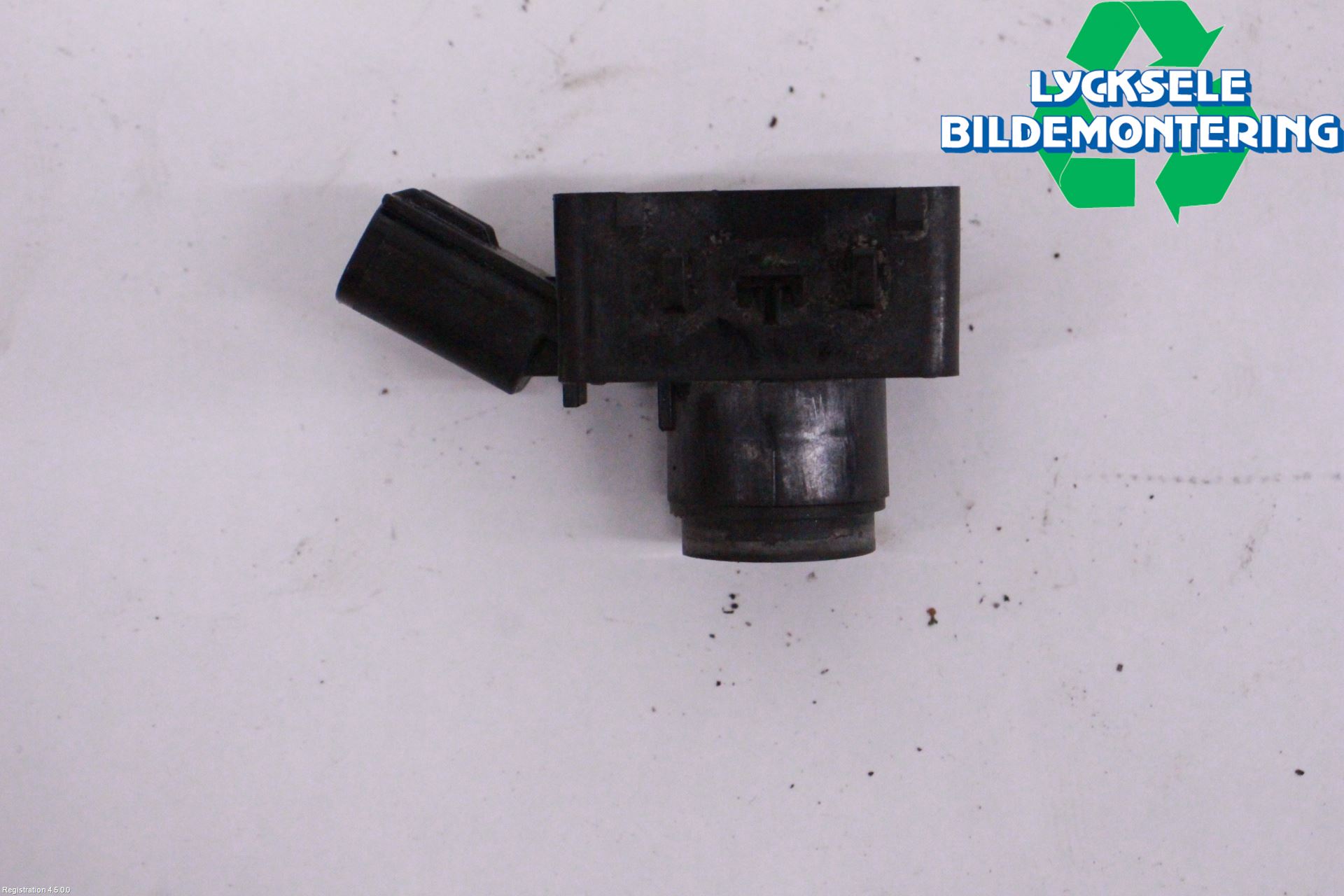 Toyota YARIS CROSS XP21 21- Parkeringshjälp Frontsensor