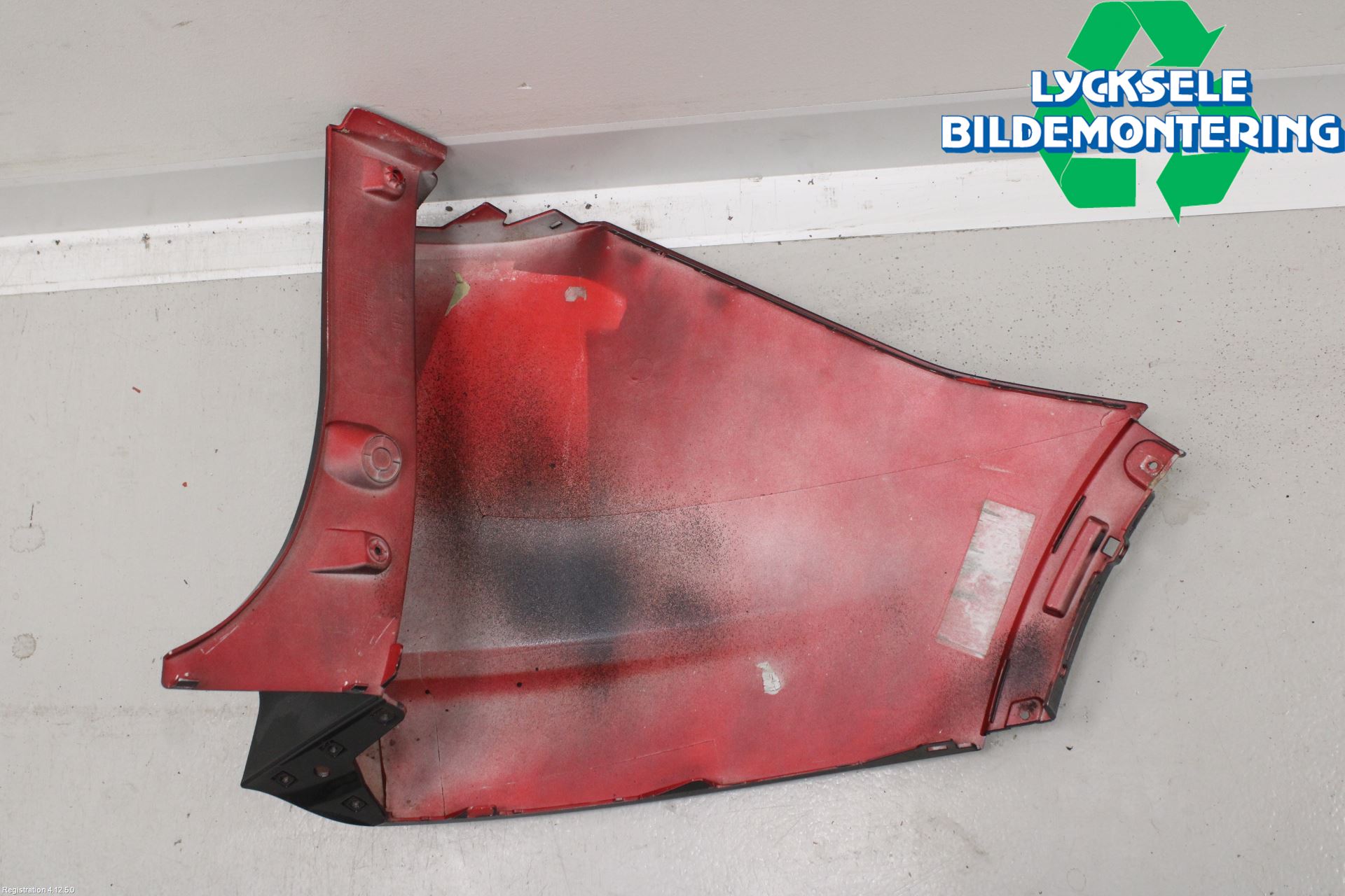 Ford KUGA 13-16 Stötfångardel Bak Vä