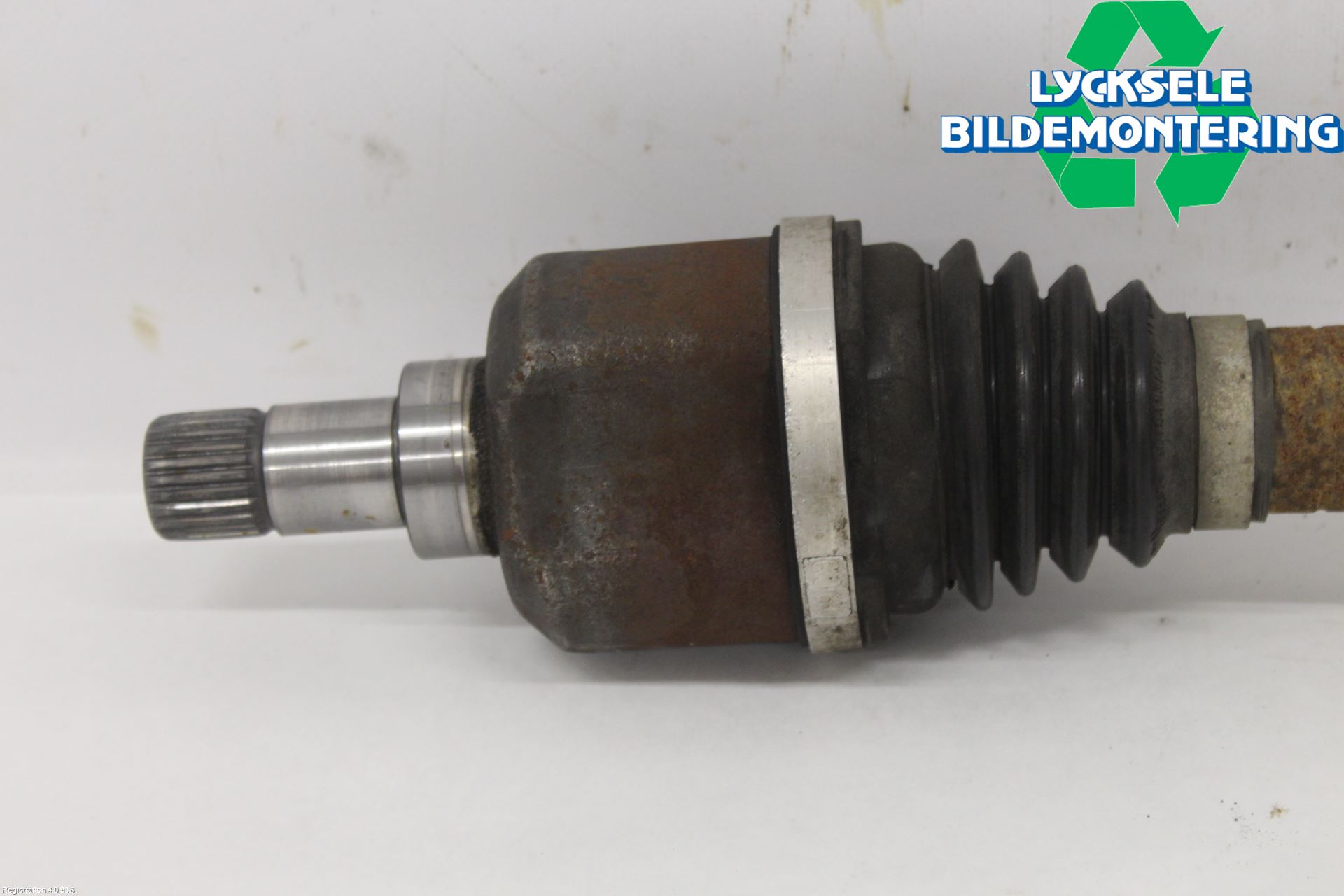 Peugeot 208 12-15 Drivaxel Fram Vänster