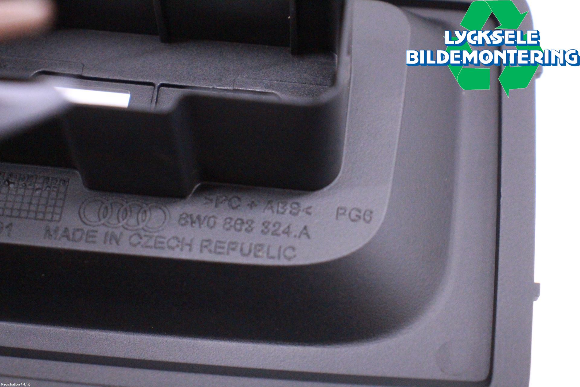 Audi A4/S4 B9 20- Cigtändare