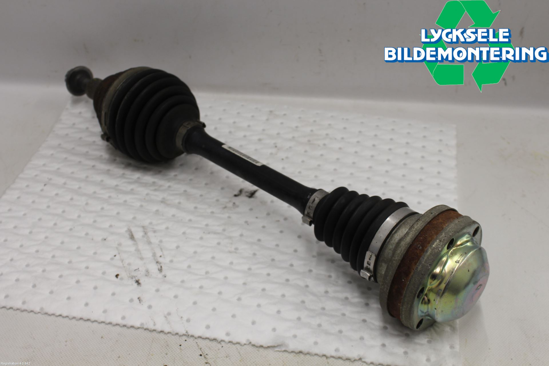 Seat LEON 13-20 Drivaxel Fram Vänster