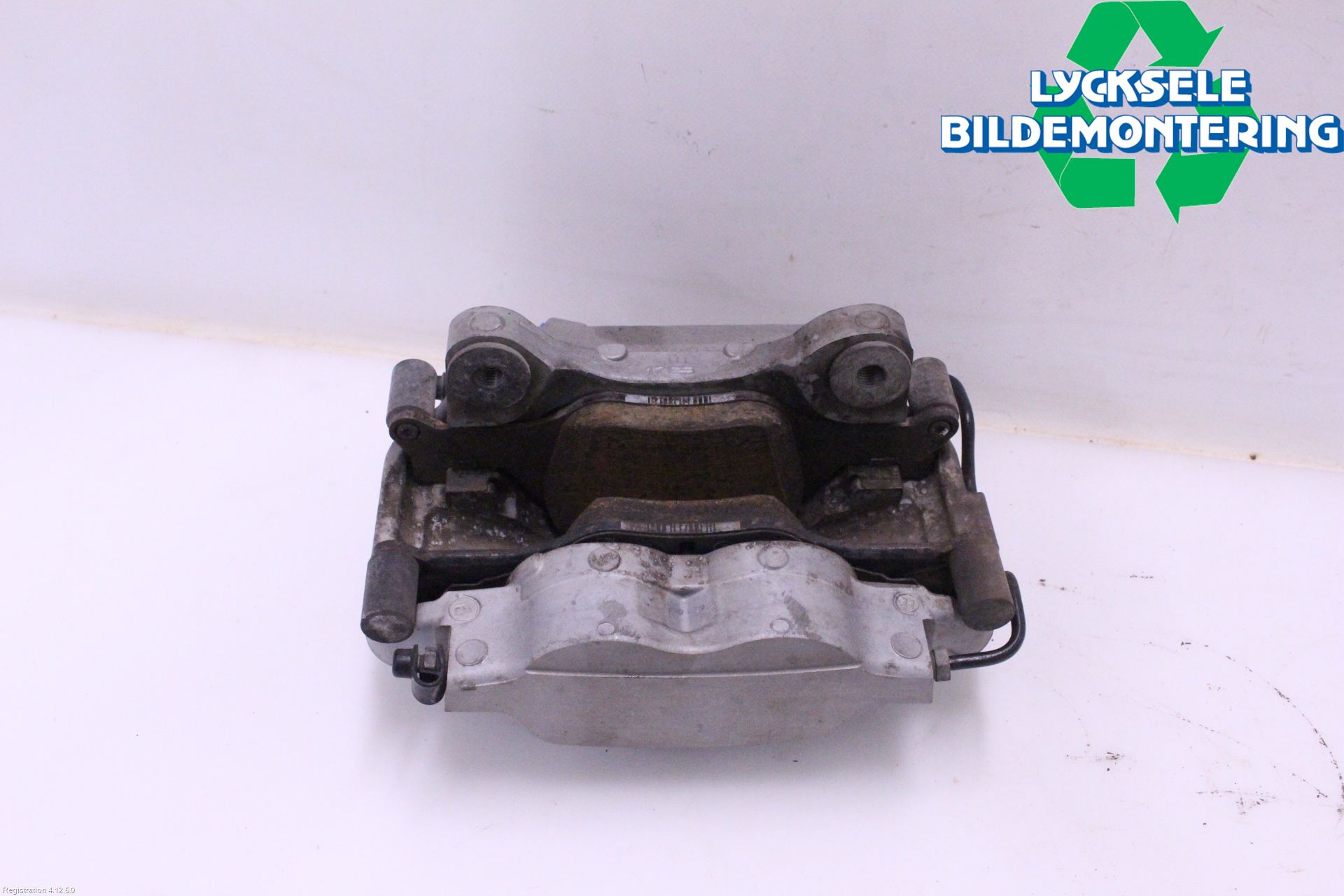 BMW 5 G30/G31/F90 17-23 Bromsok Fram Höger