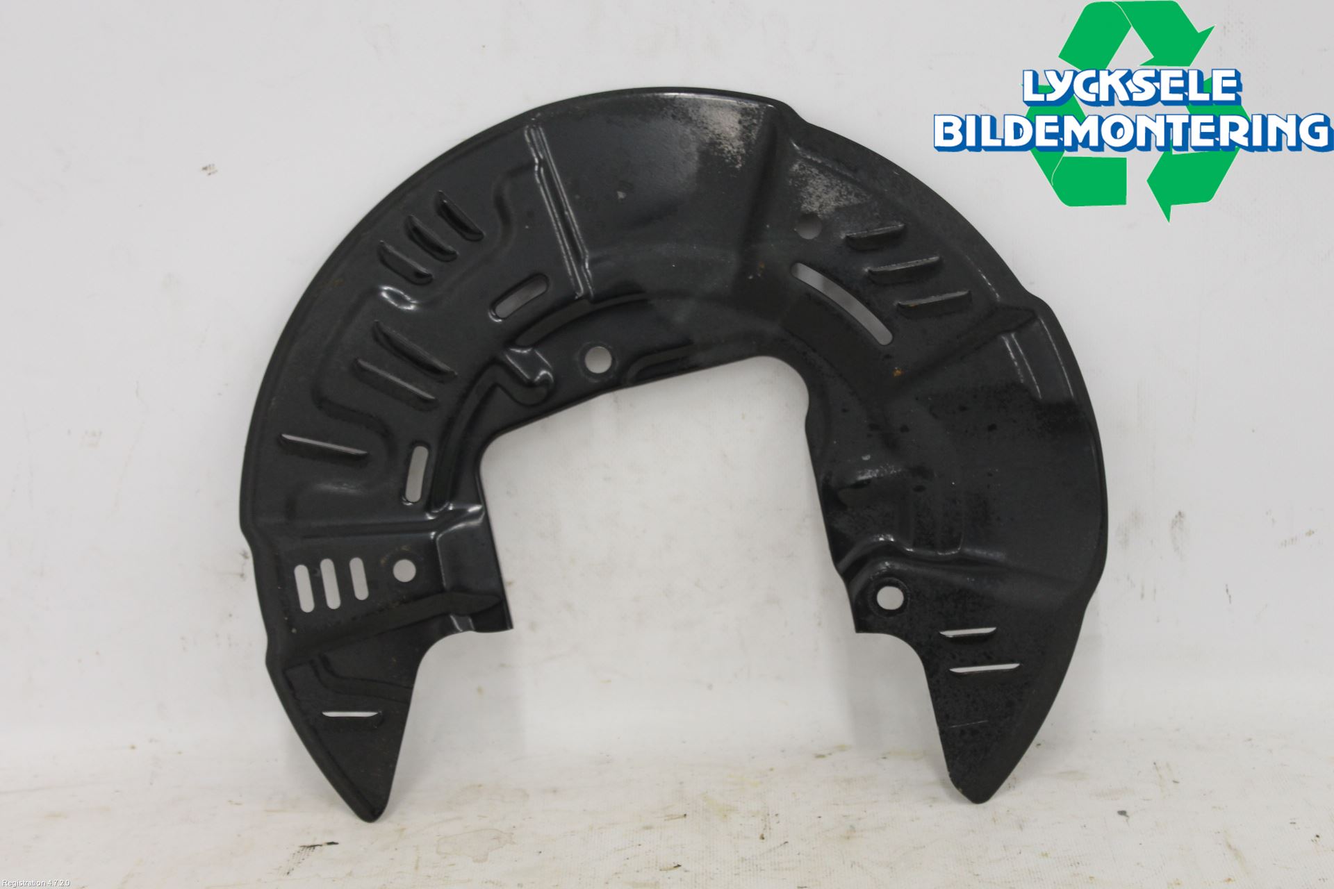 Subaru OUTBACK 21- Bromssköld Fram