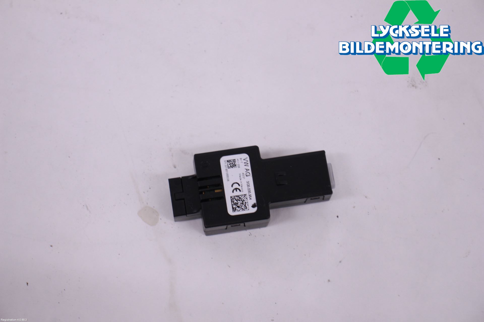 Volkswagen VW TIGUAN 16-24 Usb Connection