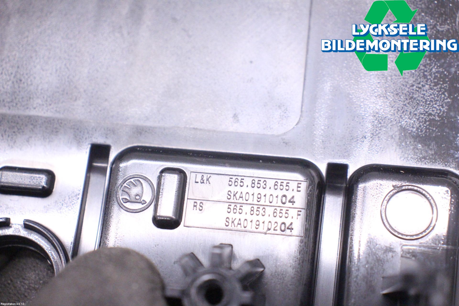 Skoda KODIAQ 17-24 Grilldel Mitt