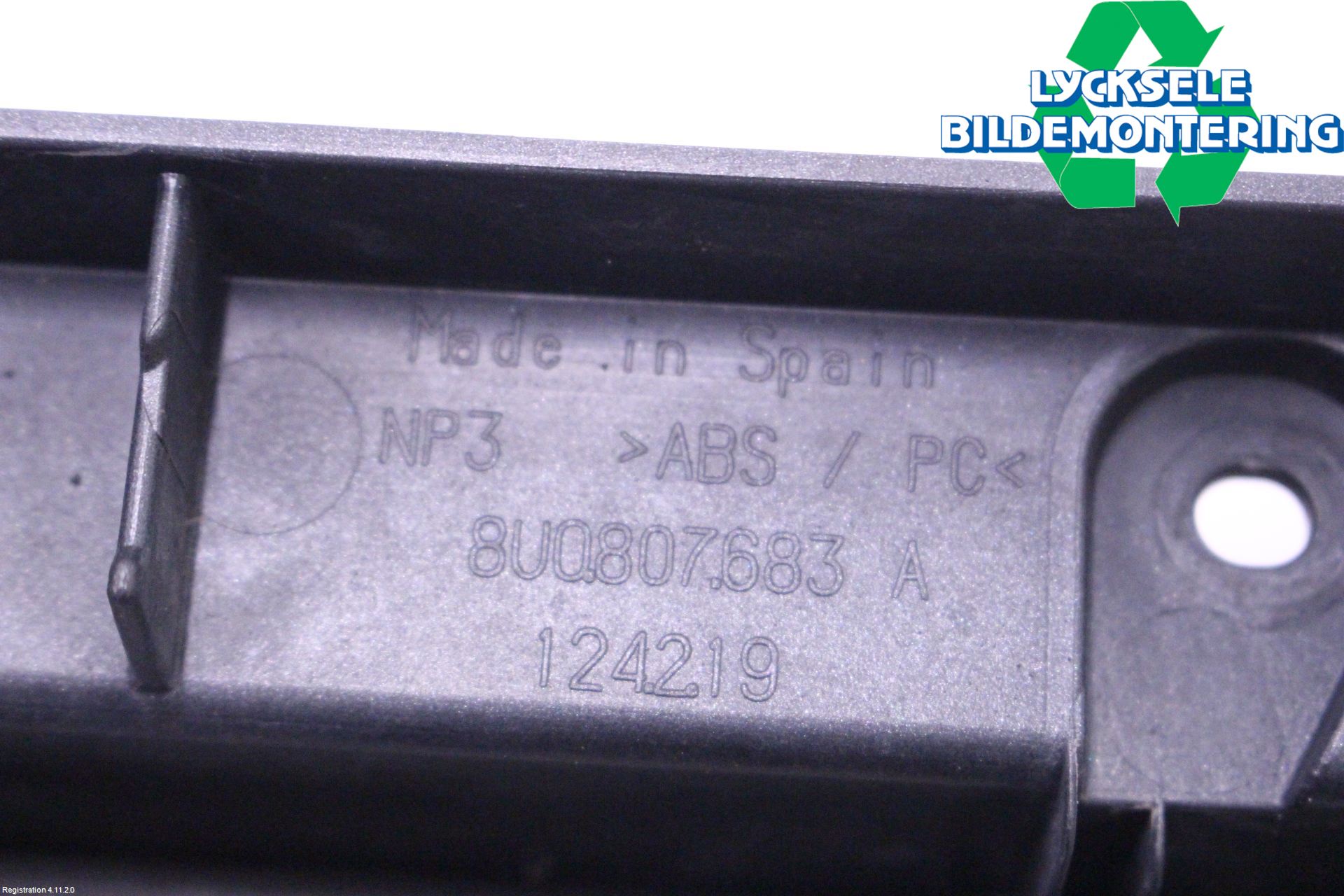 Audi Q3 8U 12-18 Grill-Galler