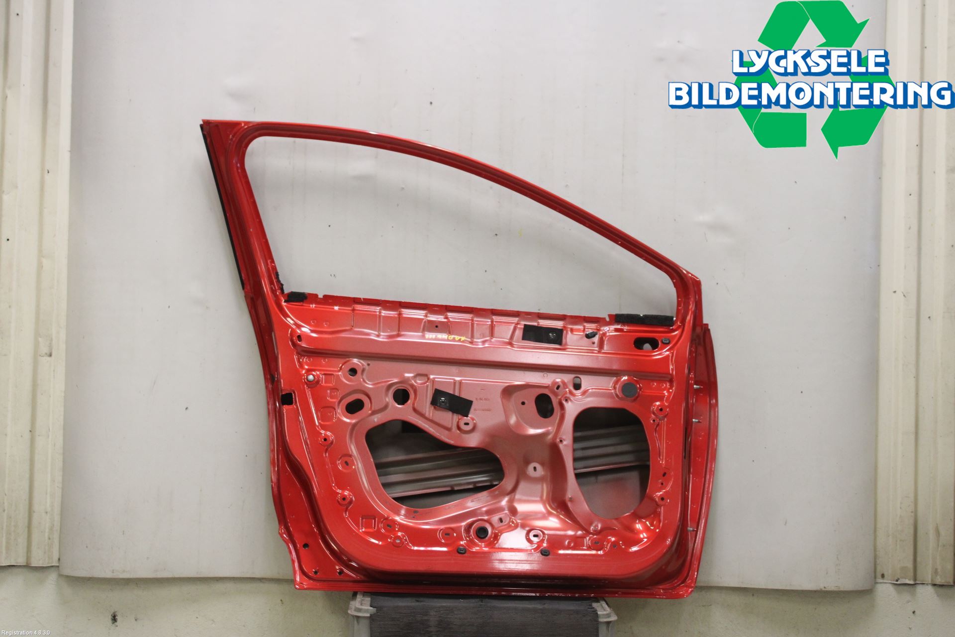 Renault CLIO IV 12-16 Dörr Fram Vänster