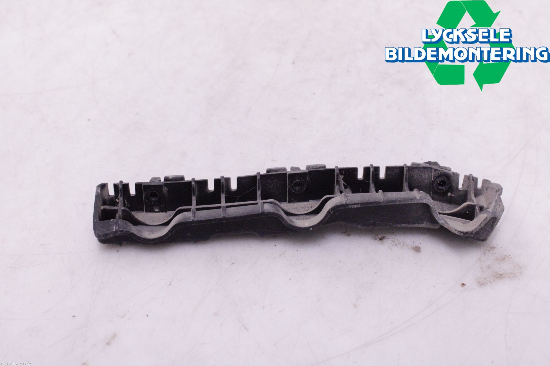 Hyundai i10 BA 17-20 Stötfångarfäste Bak Hö