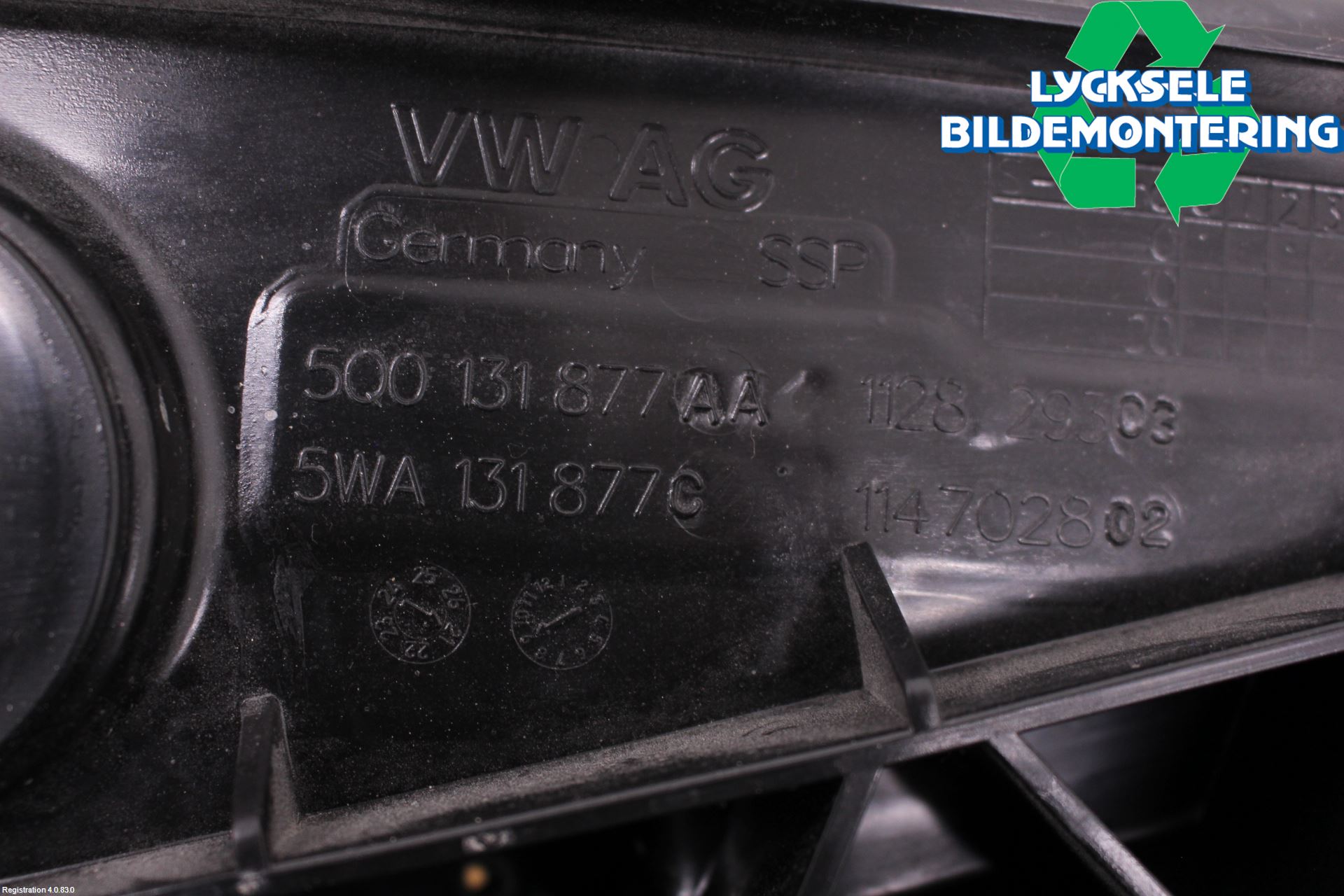 Volkswagen VW GOLF / E-GOLF VIII 20- Adblue Tank