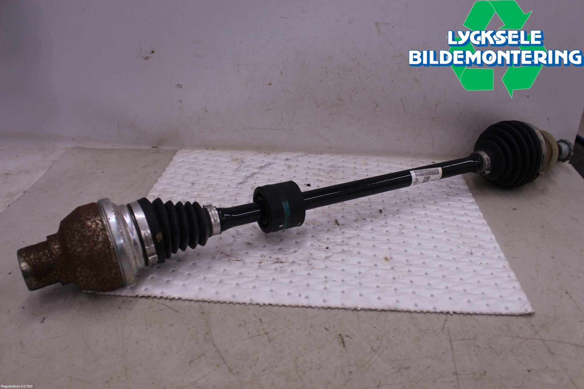 Skoda SCALA 19- Drivaxel Fram Höger