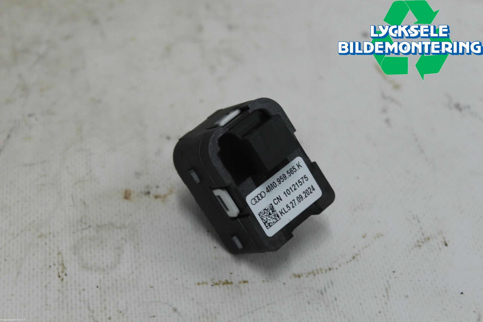 Audi Q3 F3 19- Strömställare Spegel