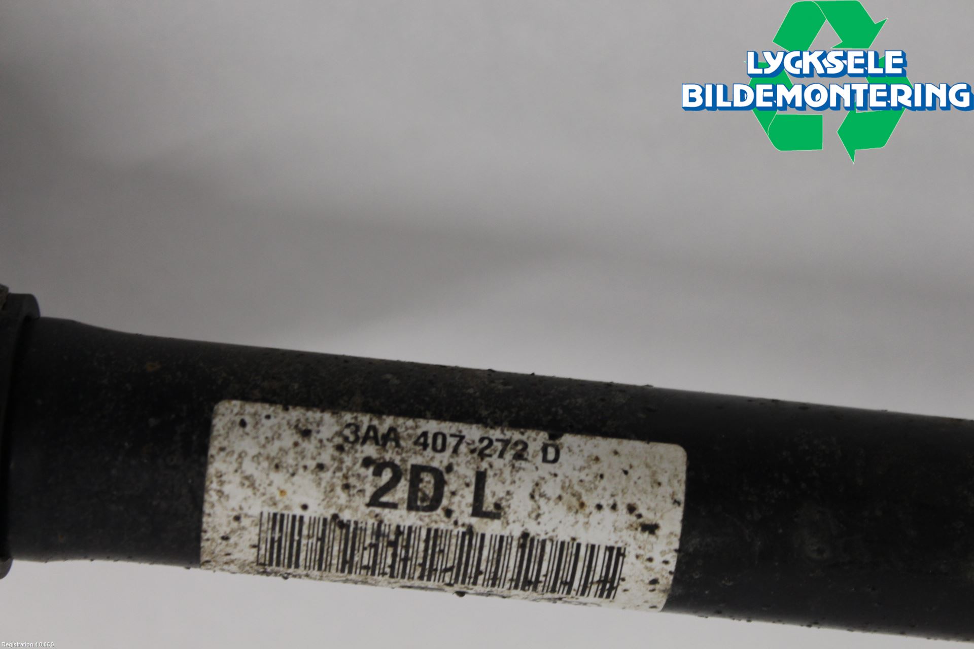 Volkswagen VW PASSAT 11-14 Drivaxel Fram Höger
